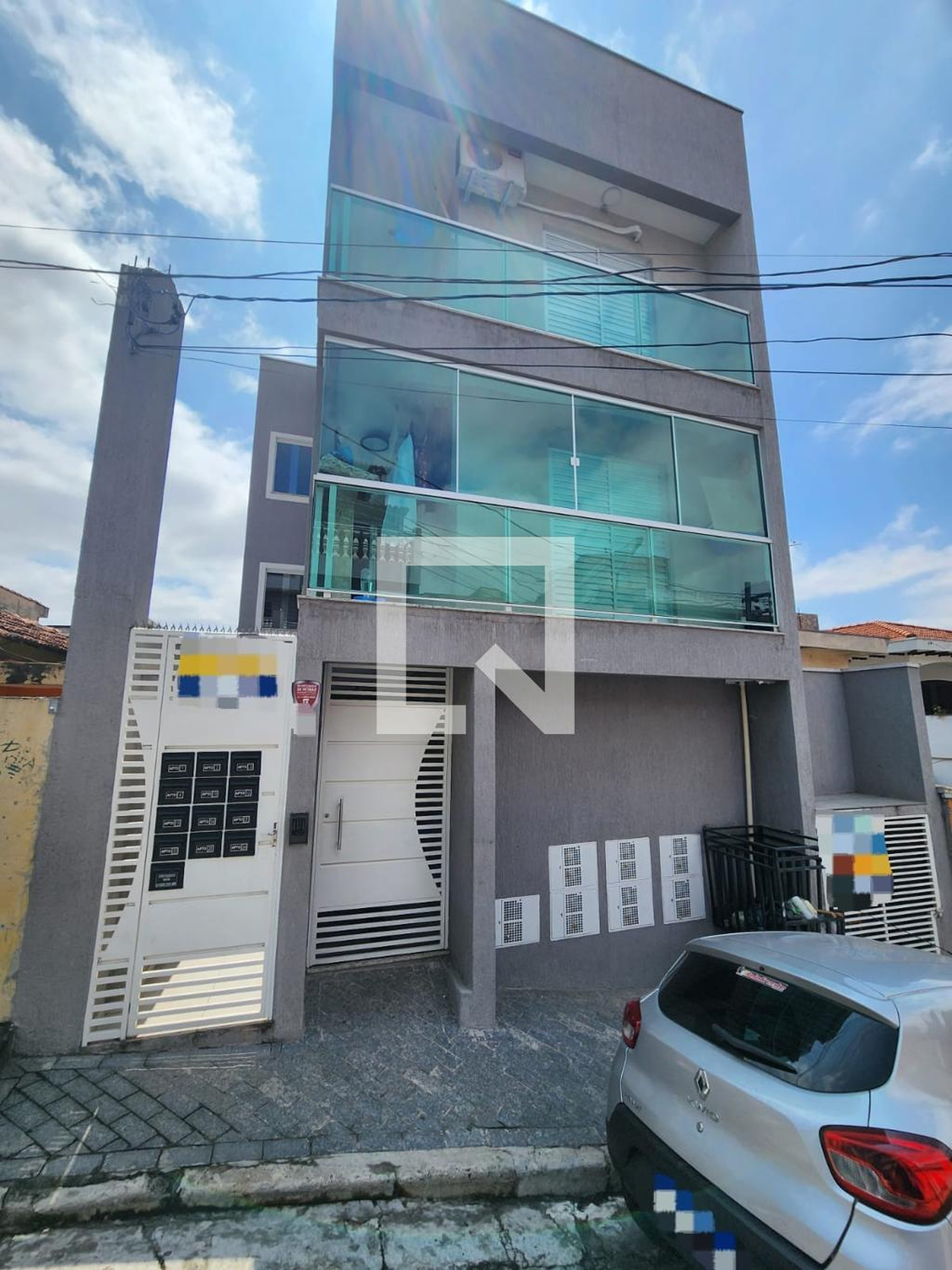 Fachada Condomínio em Rua José Batista da Silva, 5