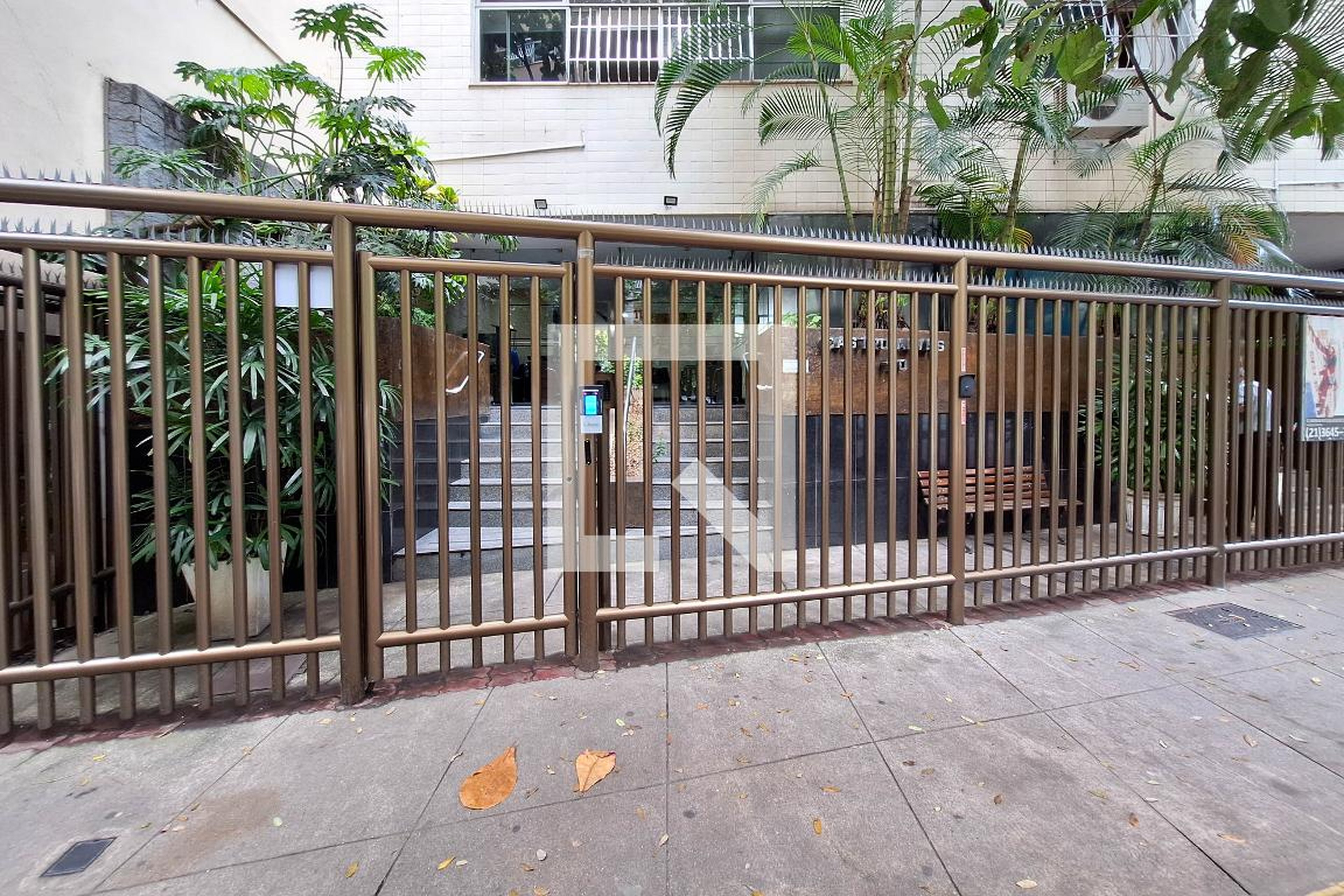 Fachada Condomínio Castro Alves