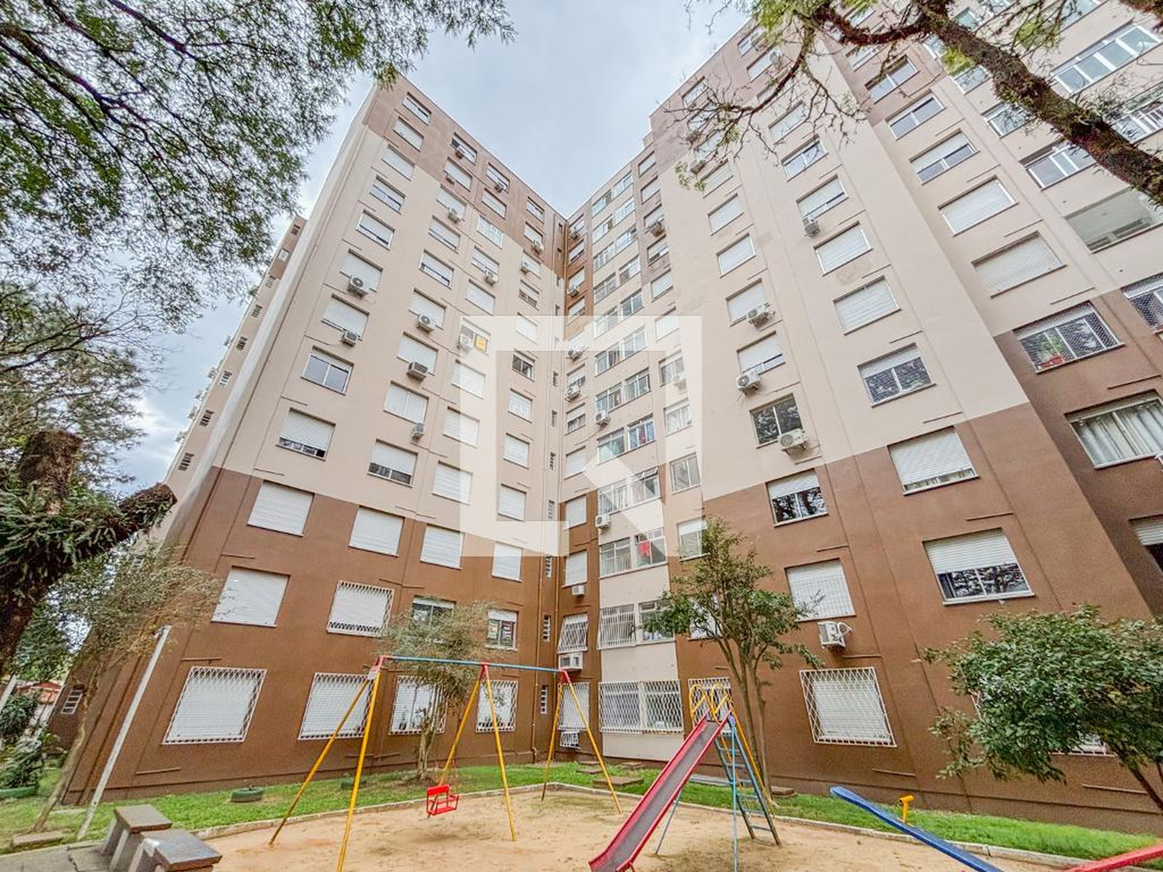 Fachada Condomínio em Rua Doutor Campos Velho, 900