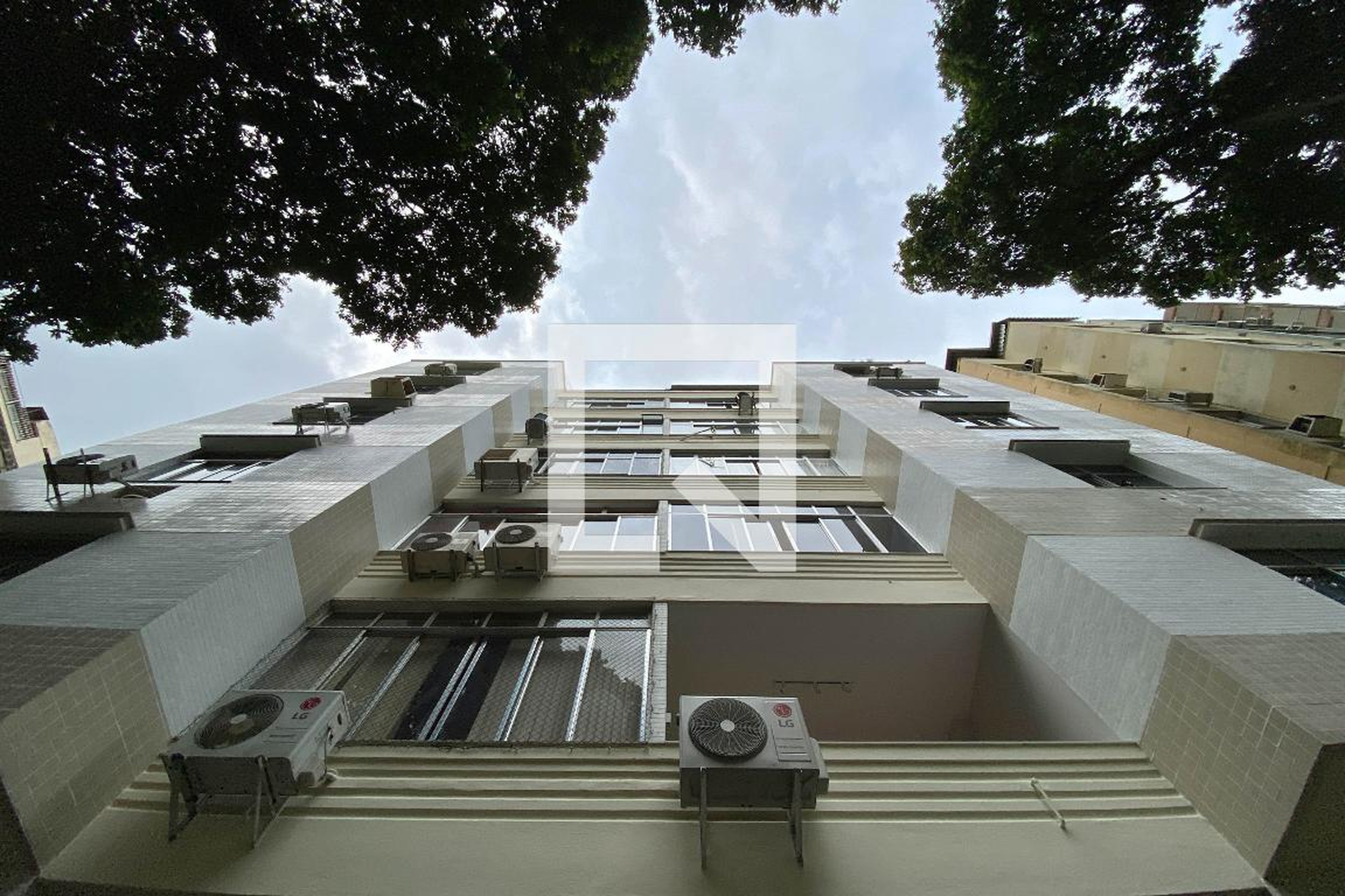 Fachada Condomínio em Rua Dois de Dezembro, 124