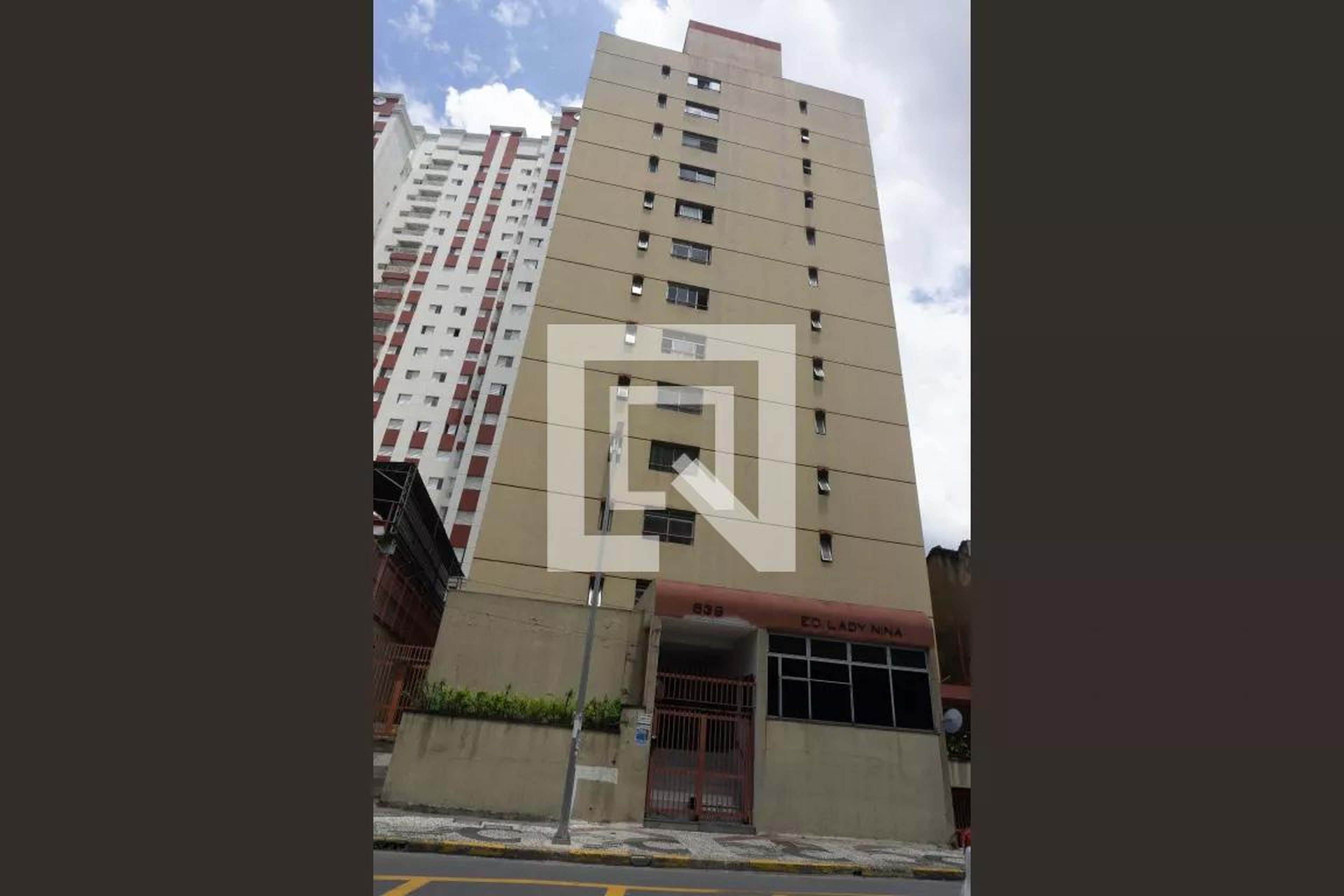 Fachada Condomínio em Rua Santo Antônio de Categero, 369