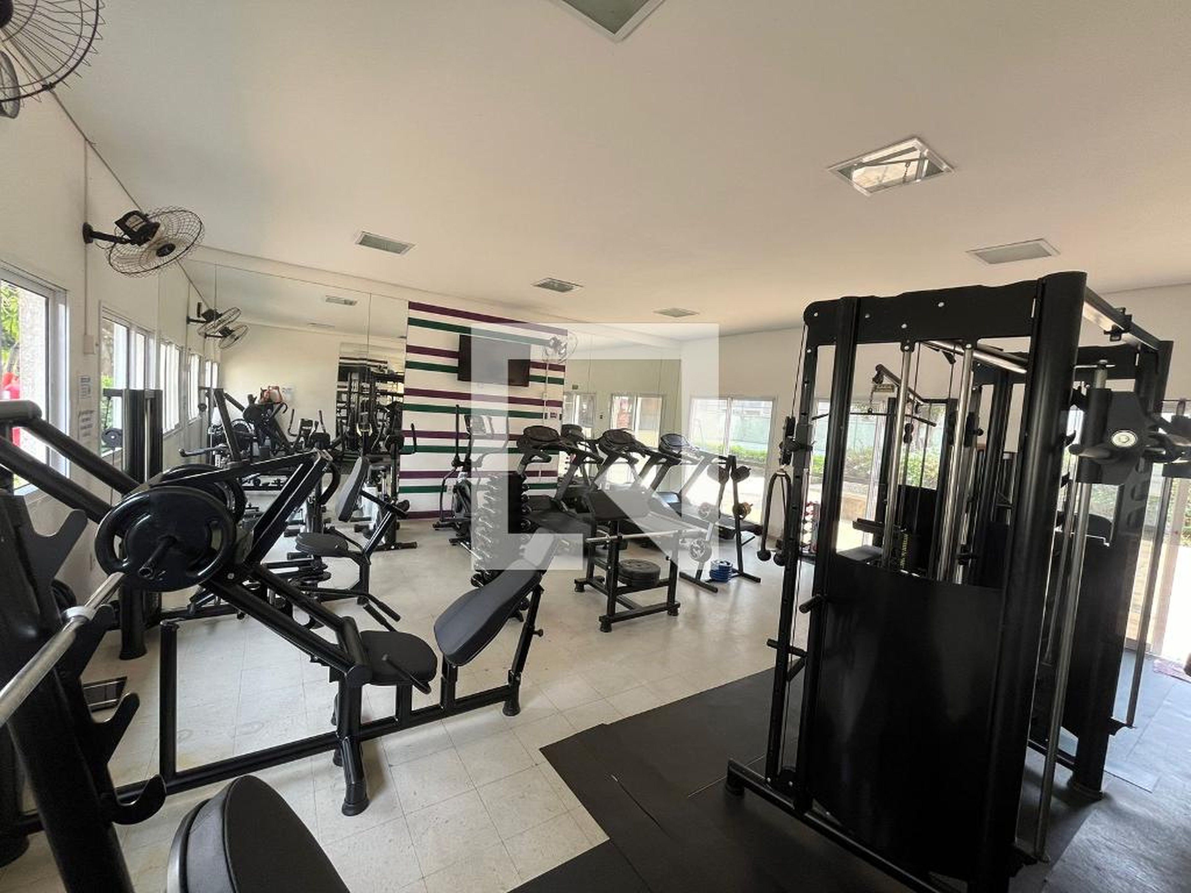 Academia - Praça das Arvores