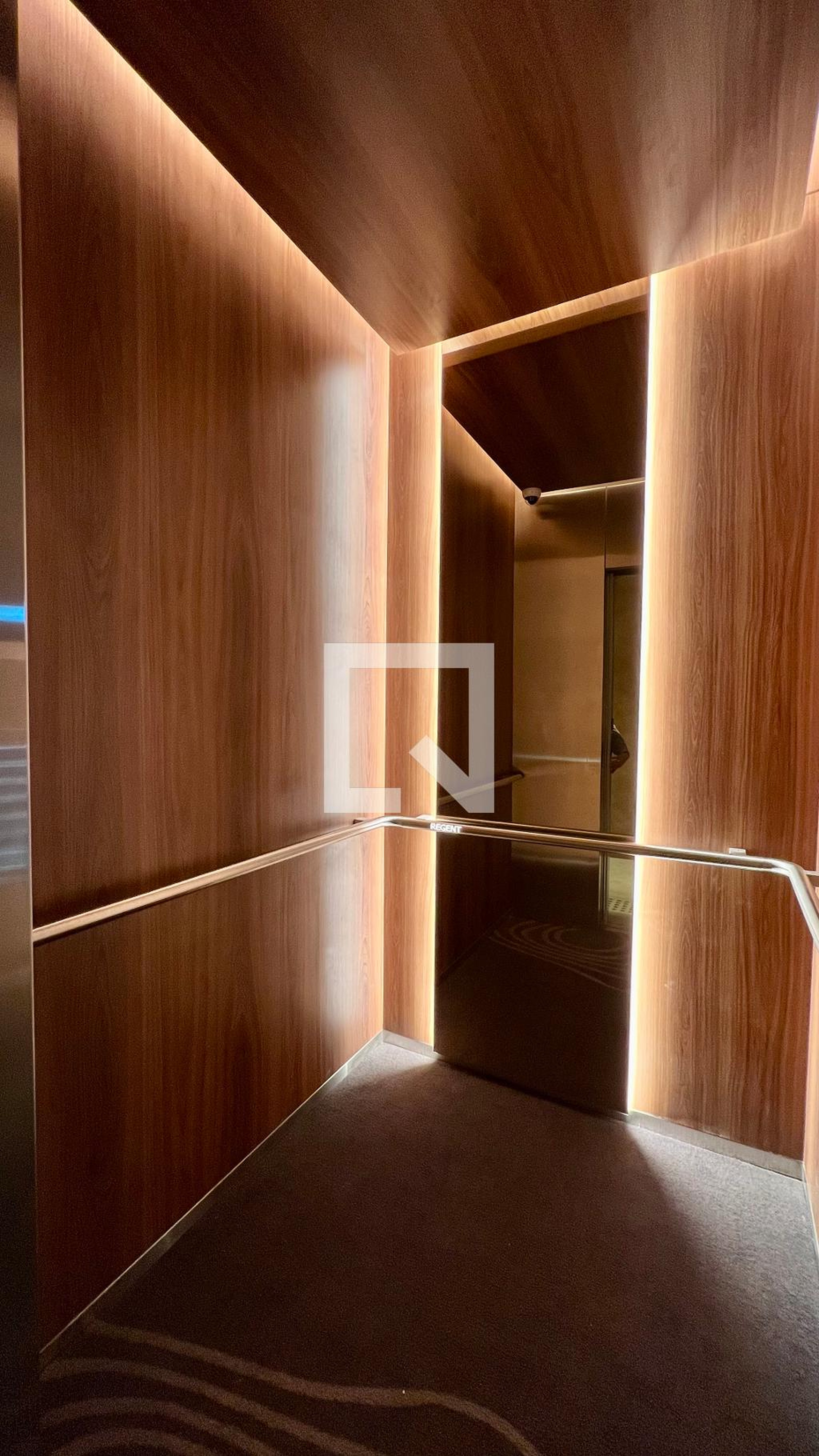 Elevador - Parque Global