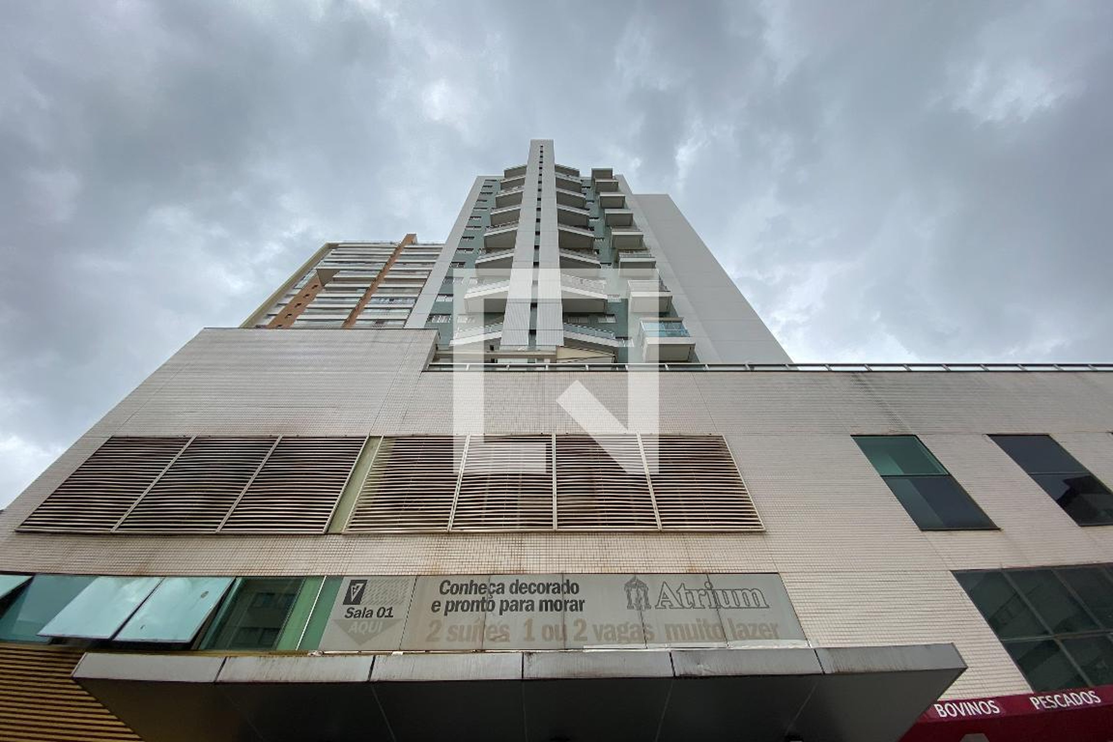 Fachada Condomínio em Rua 19 Sul, 1309