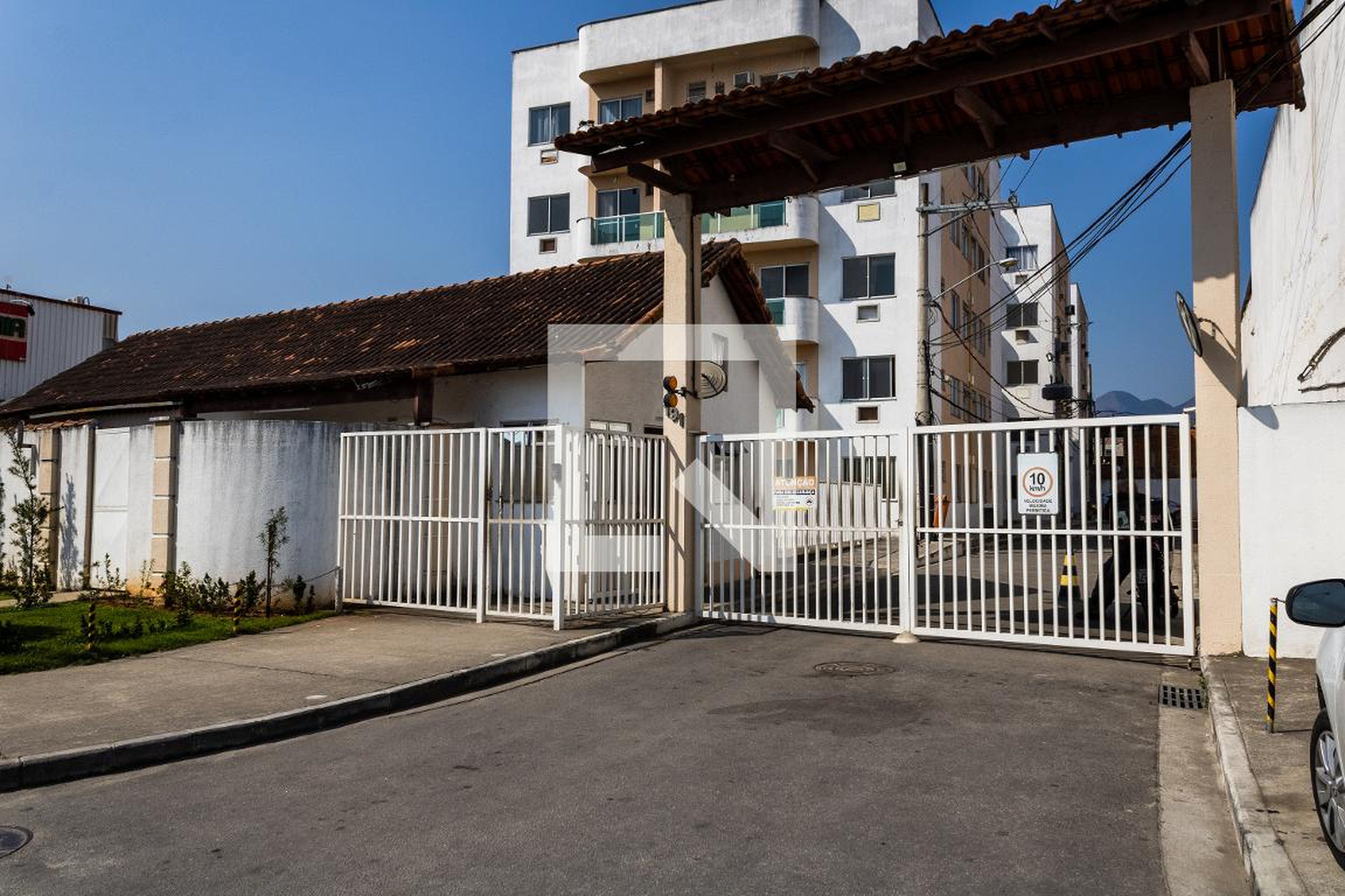 Fachada do Condomínio Condomínio Neivas Ville