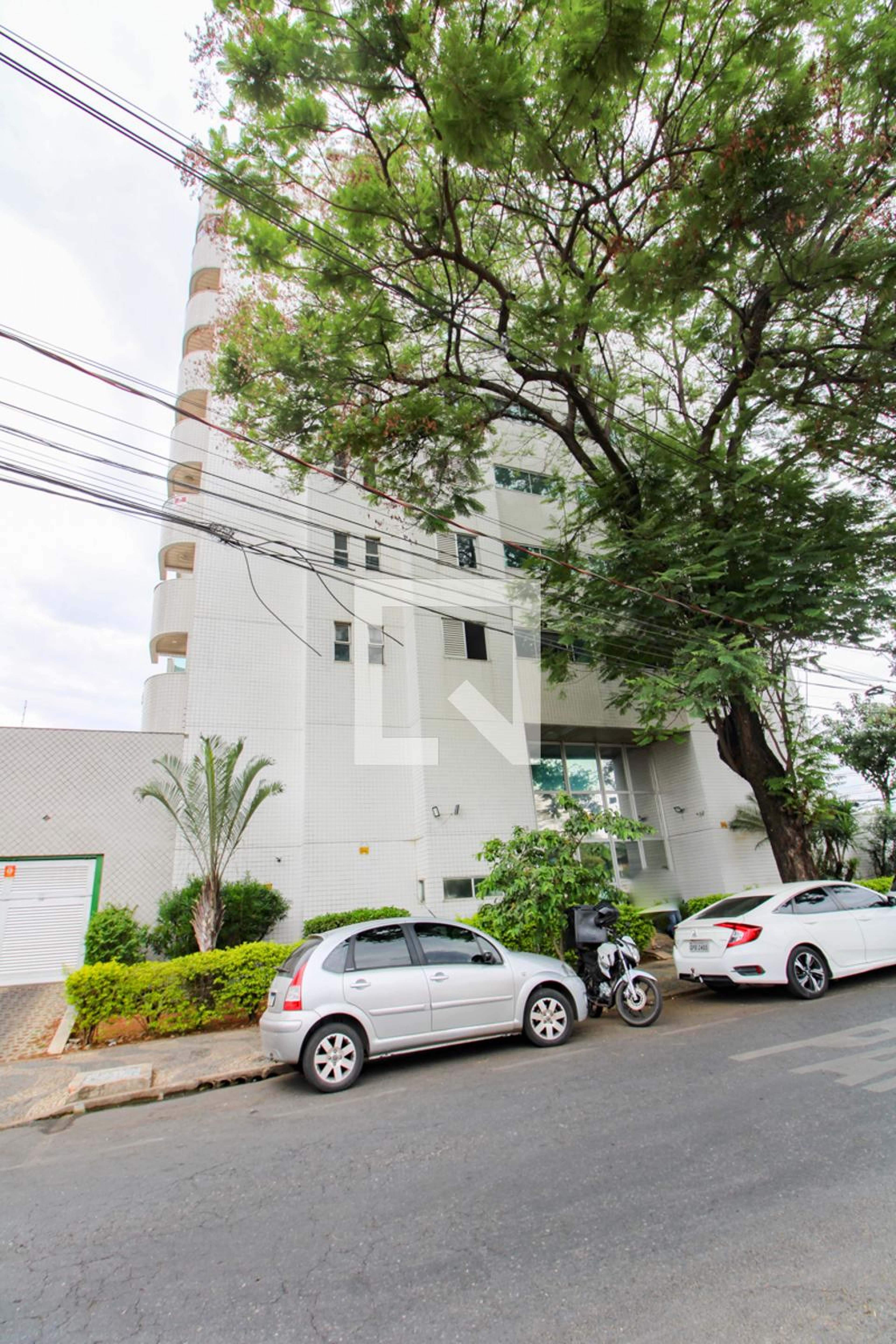 Fachada Condomínio em Rua Engenheiro Vicente Assunção, 12