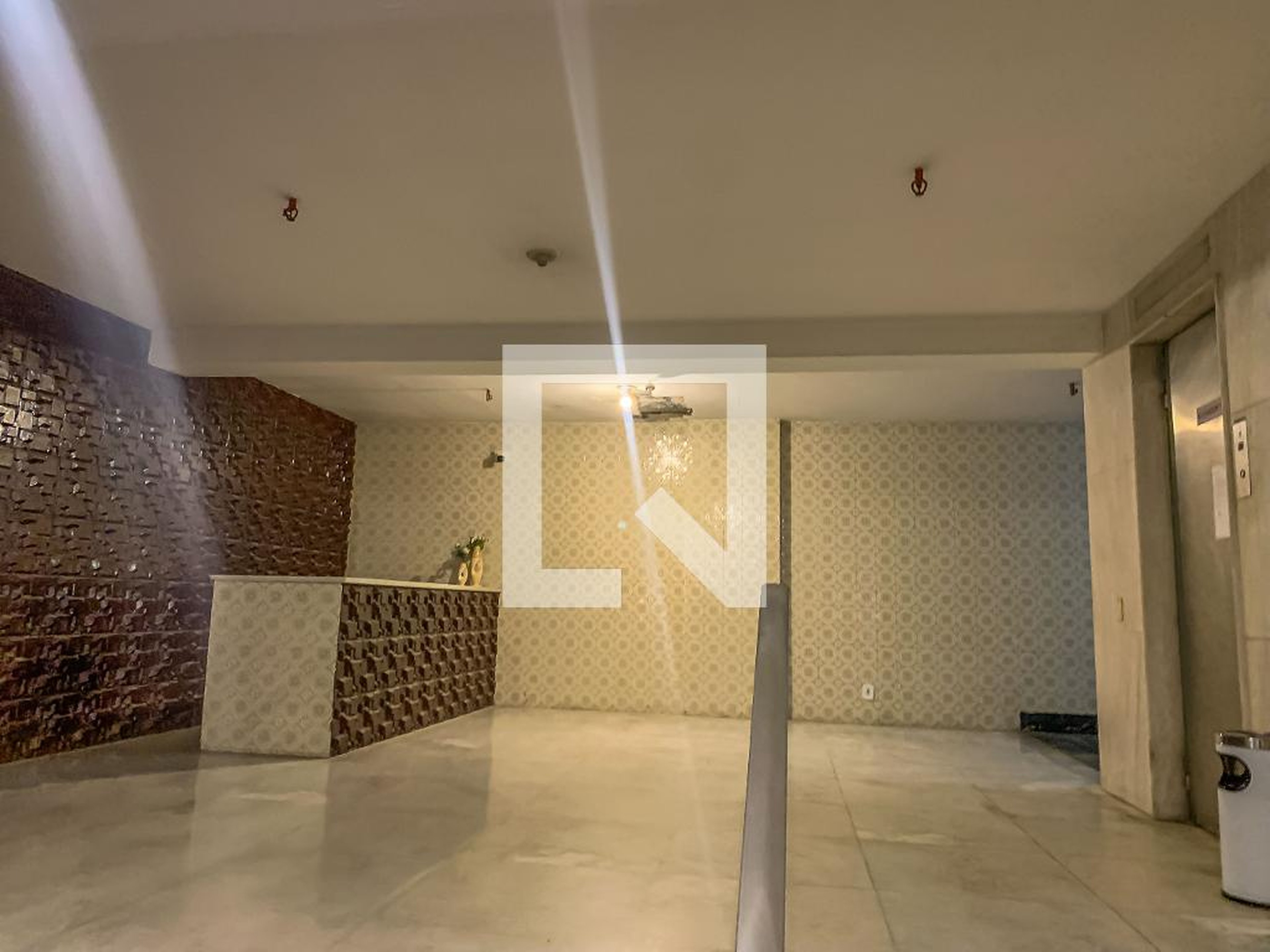 Hall de entrada - Edifício Solar das Laranjeiras