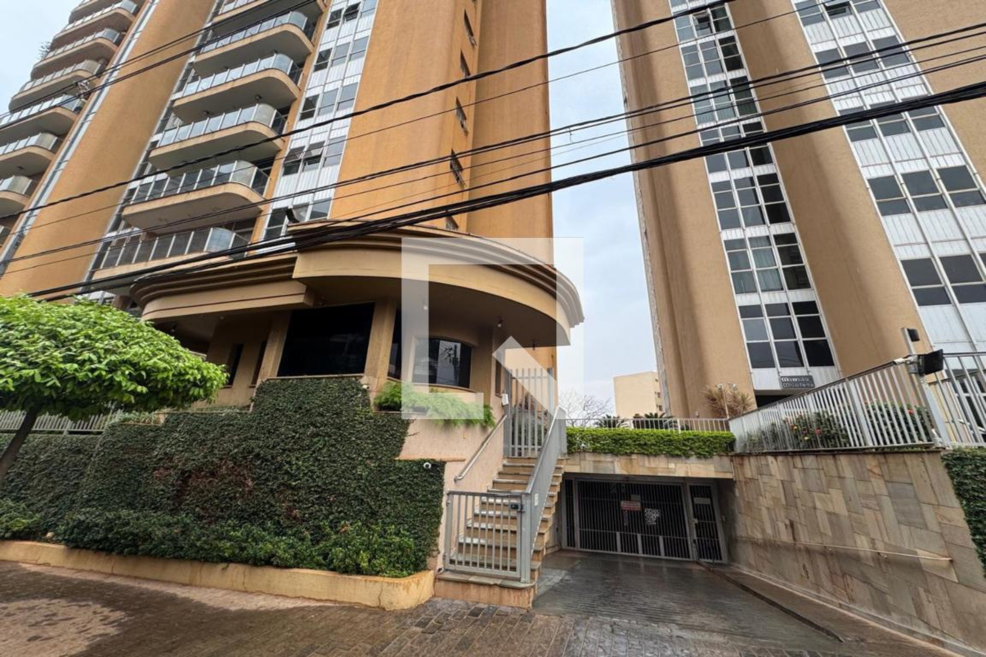 Fachada Condomínio Mansão Montese