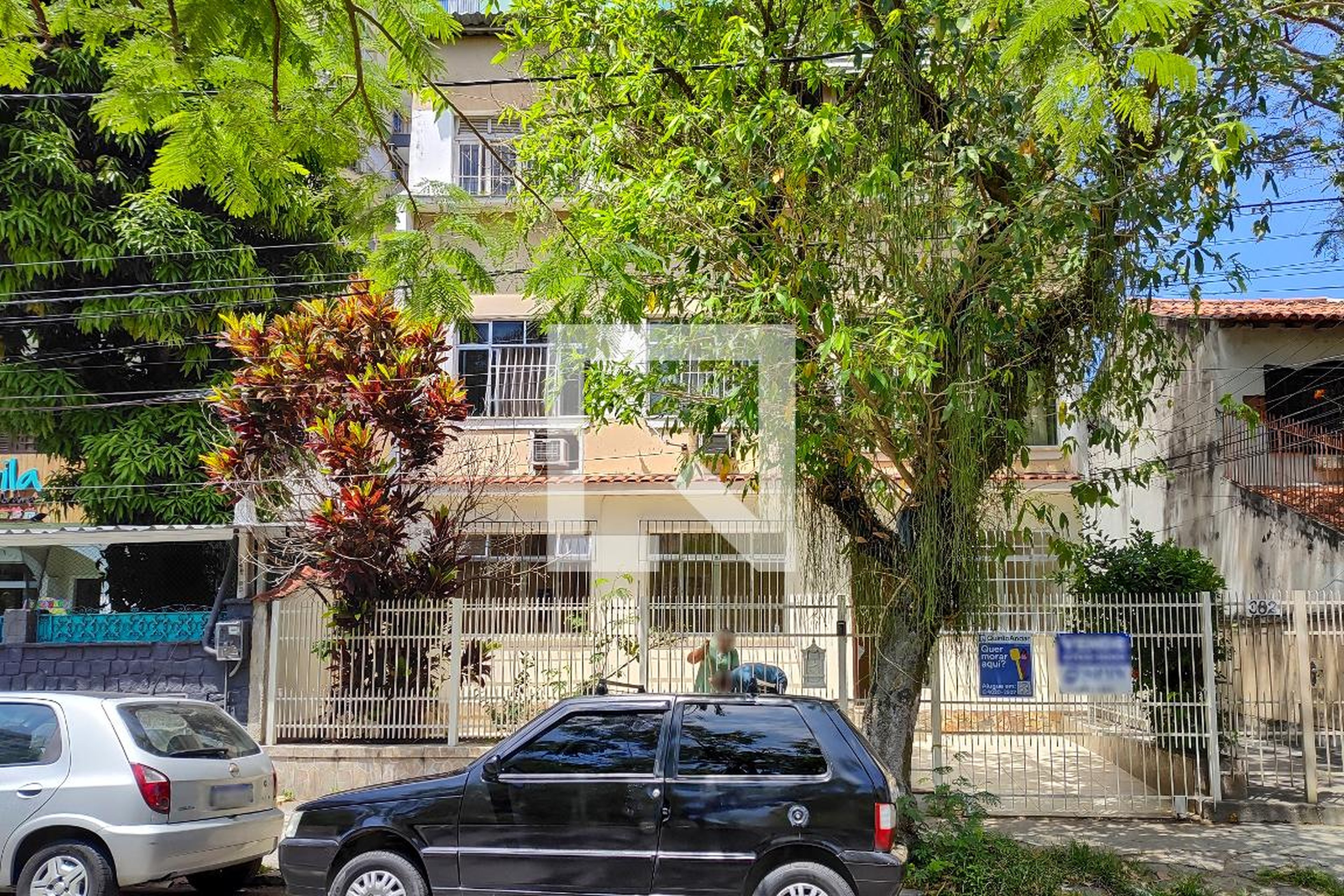 Fachada do Prédio Condomínio em Avenida Almirante Ary Parreiras, 682