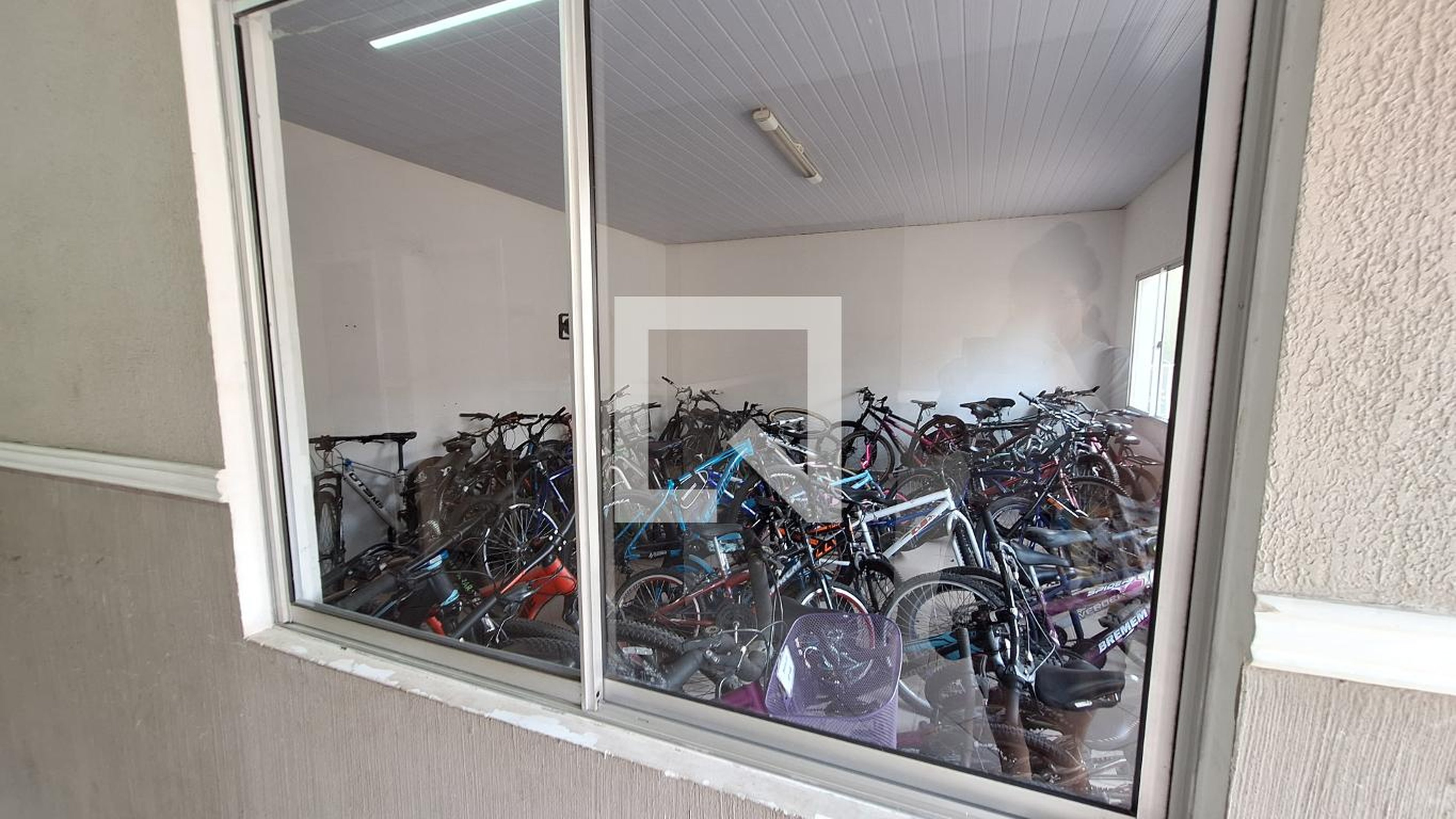 Bicicletario - Spazio Supere