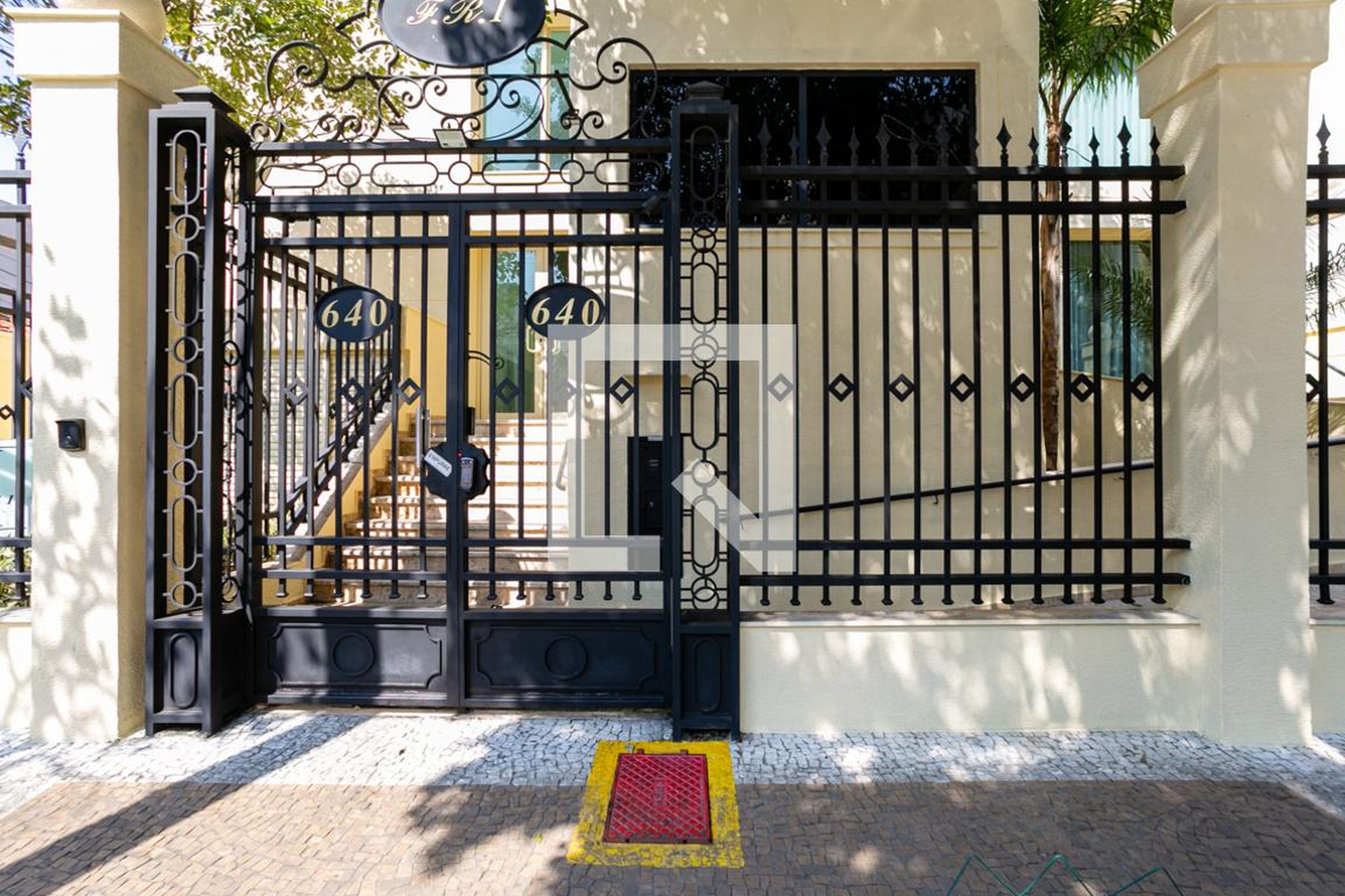 Fachada do condomínio Condomínio Fao Residence 1