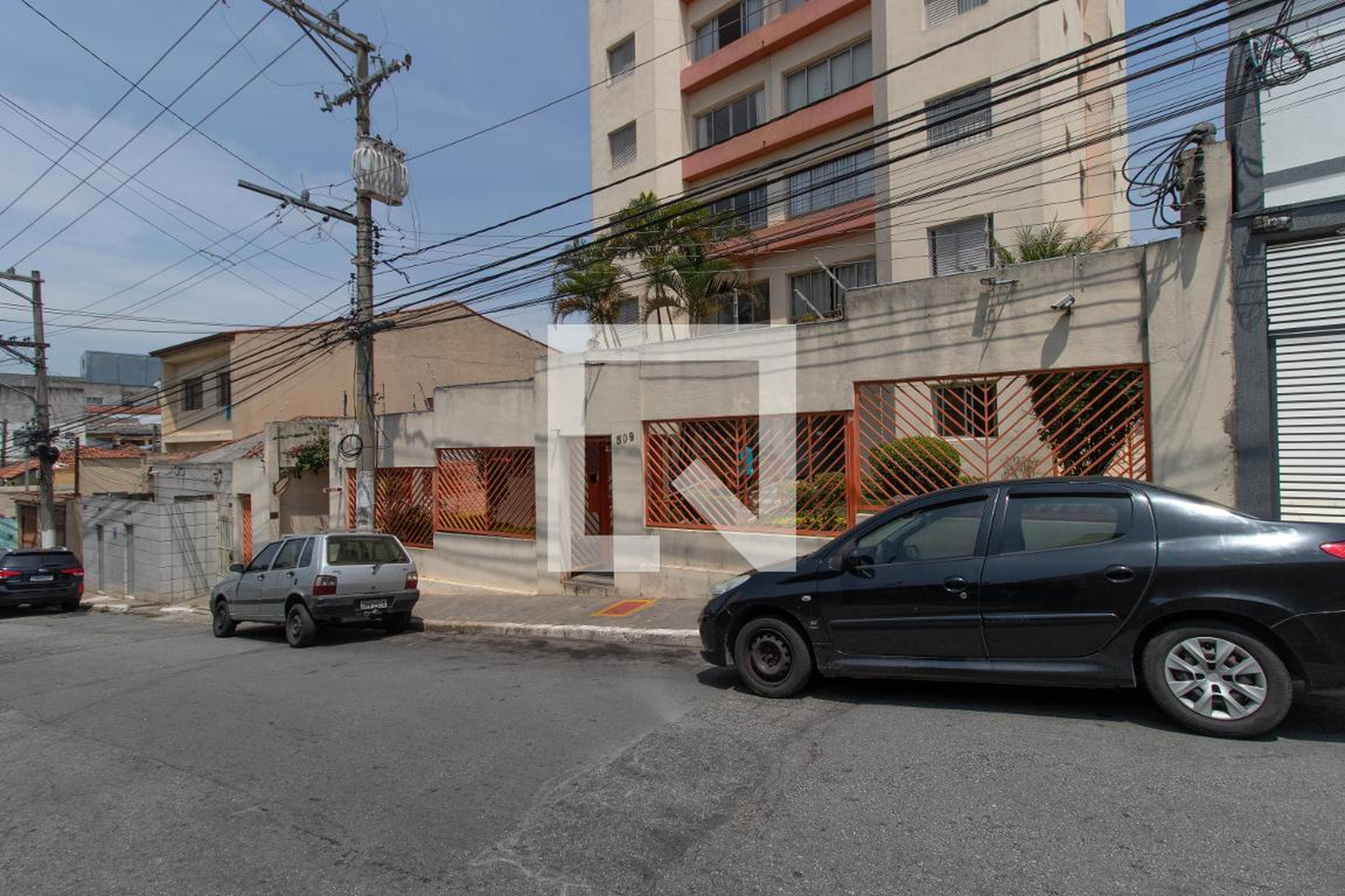 Fachada Condomínio Carlos Magno