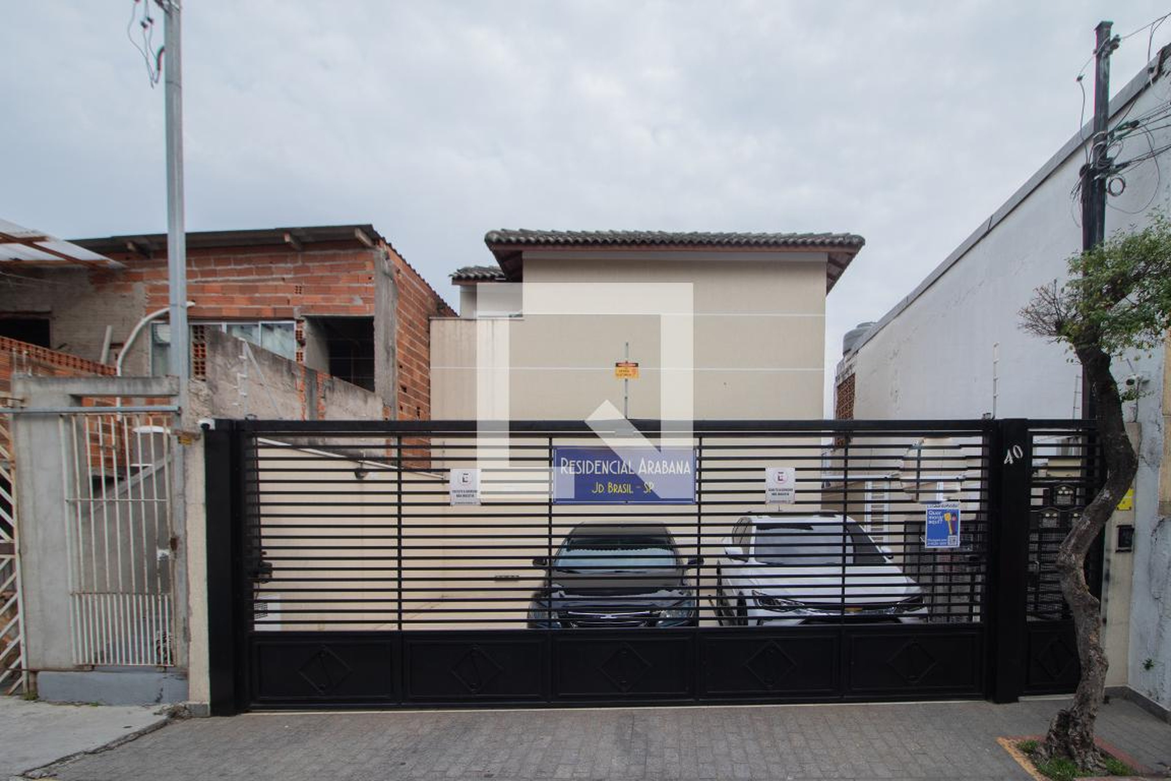 Fachada Residencial Arabana