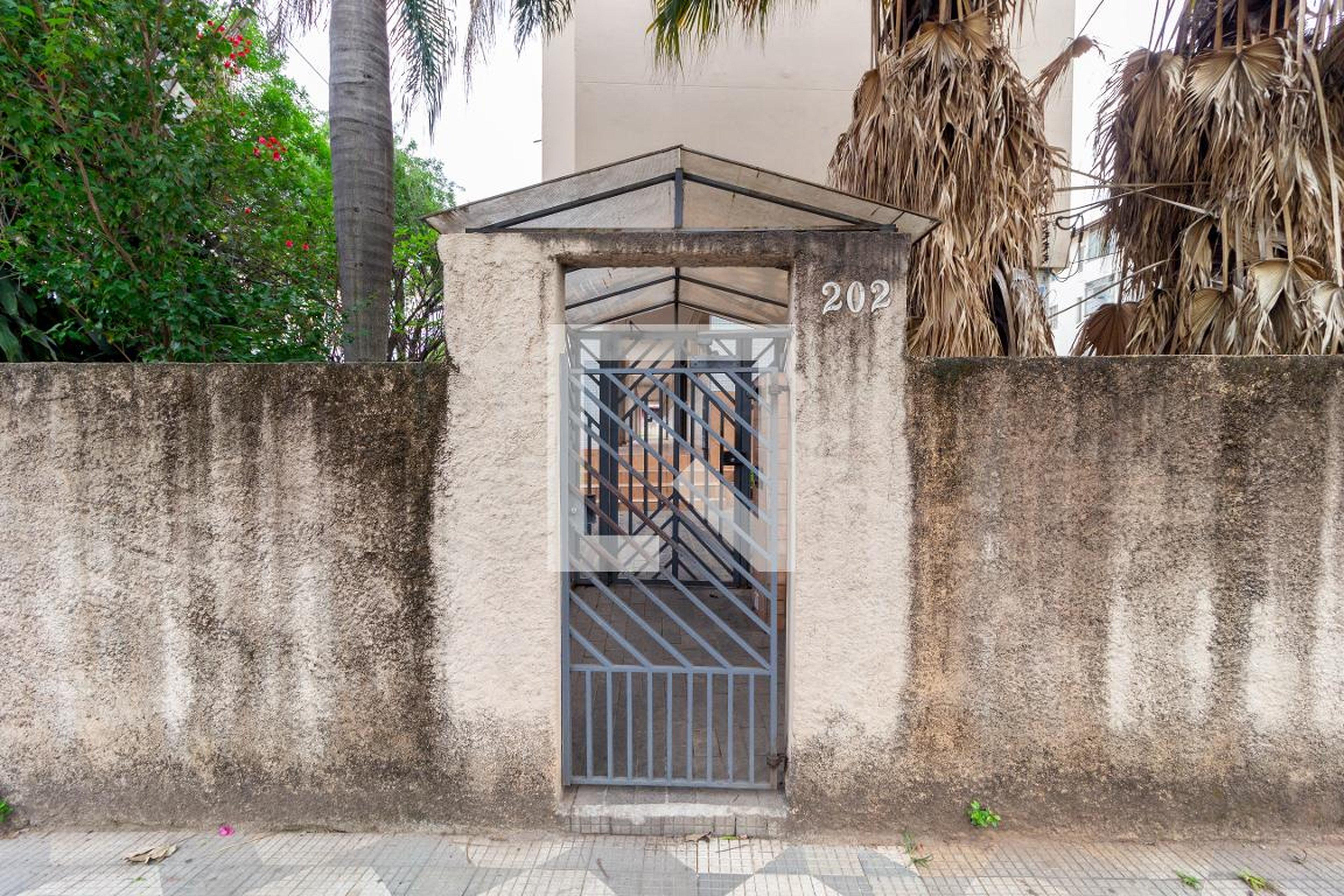 Fachada Condomínio em Rua Padre Benedito Maria Cardoso, 479