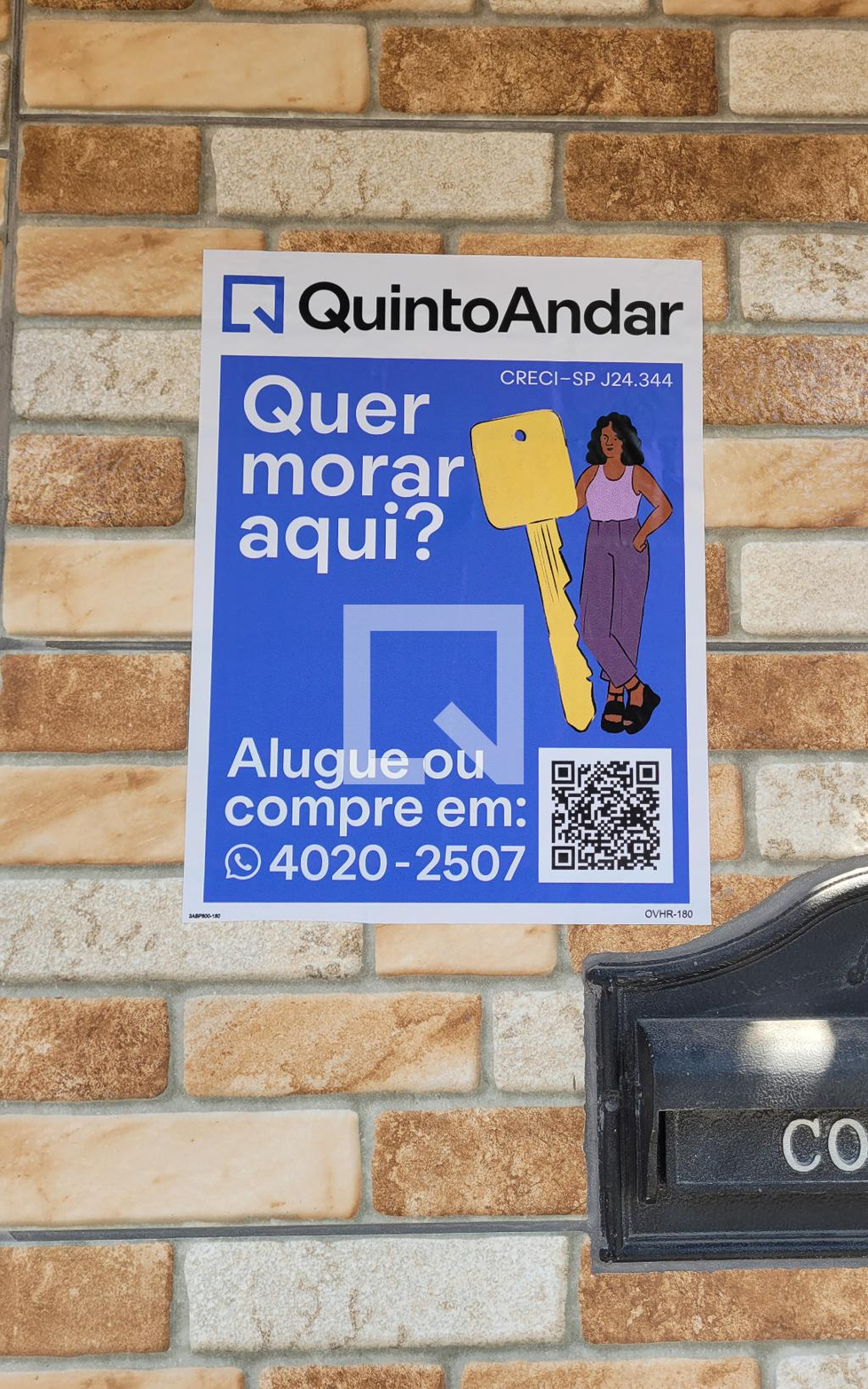 Fachada Condomínio em Rua Imbuia, 90