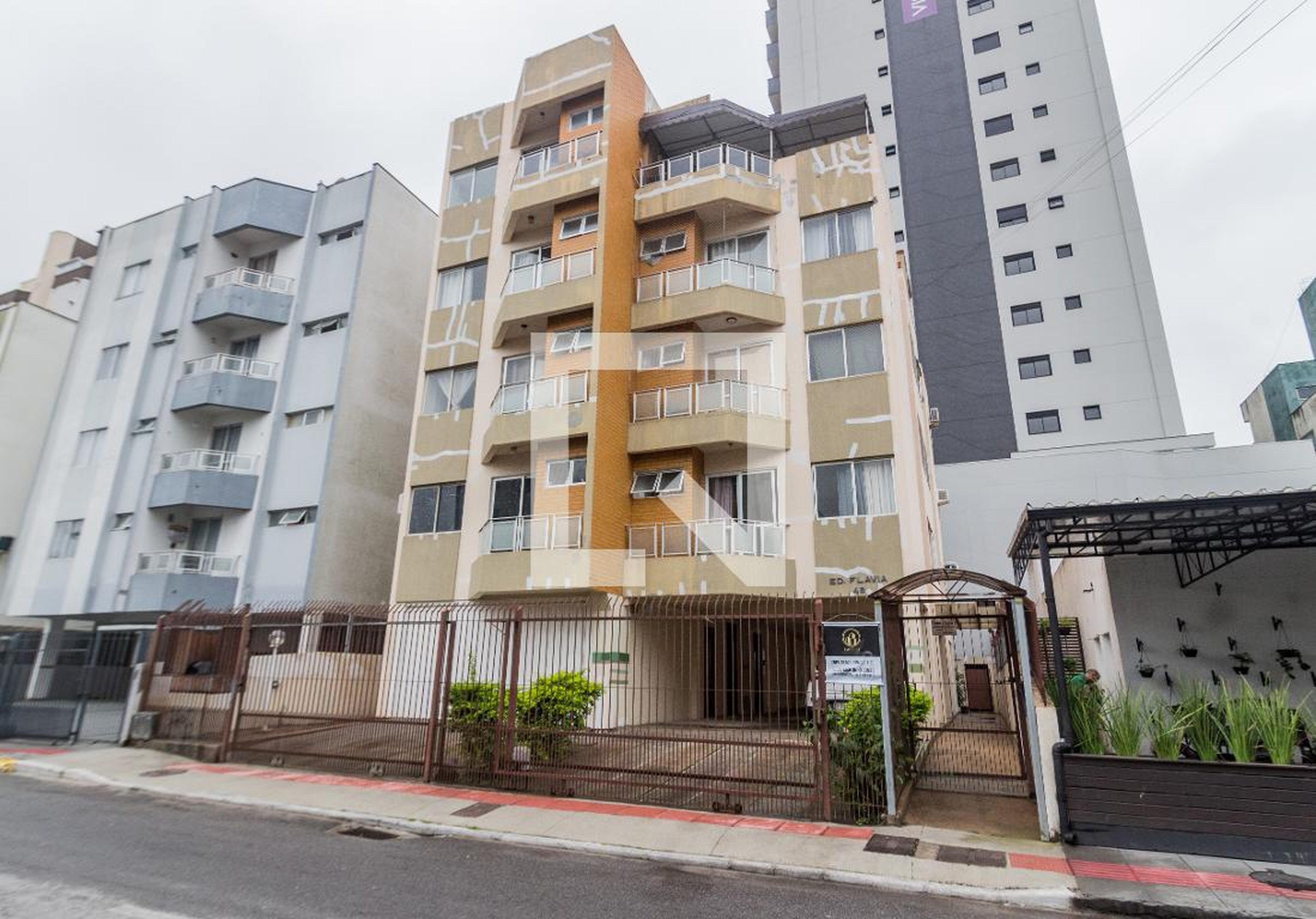 Fachada Condomínio Flavia