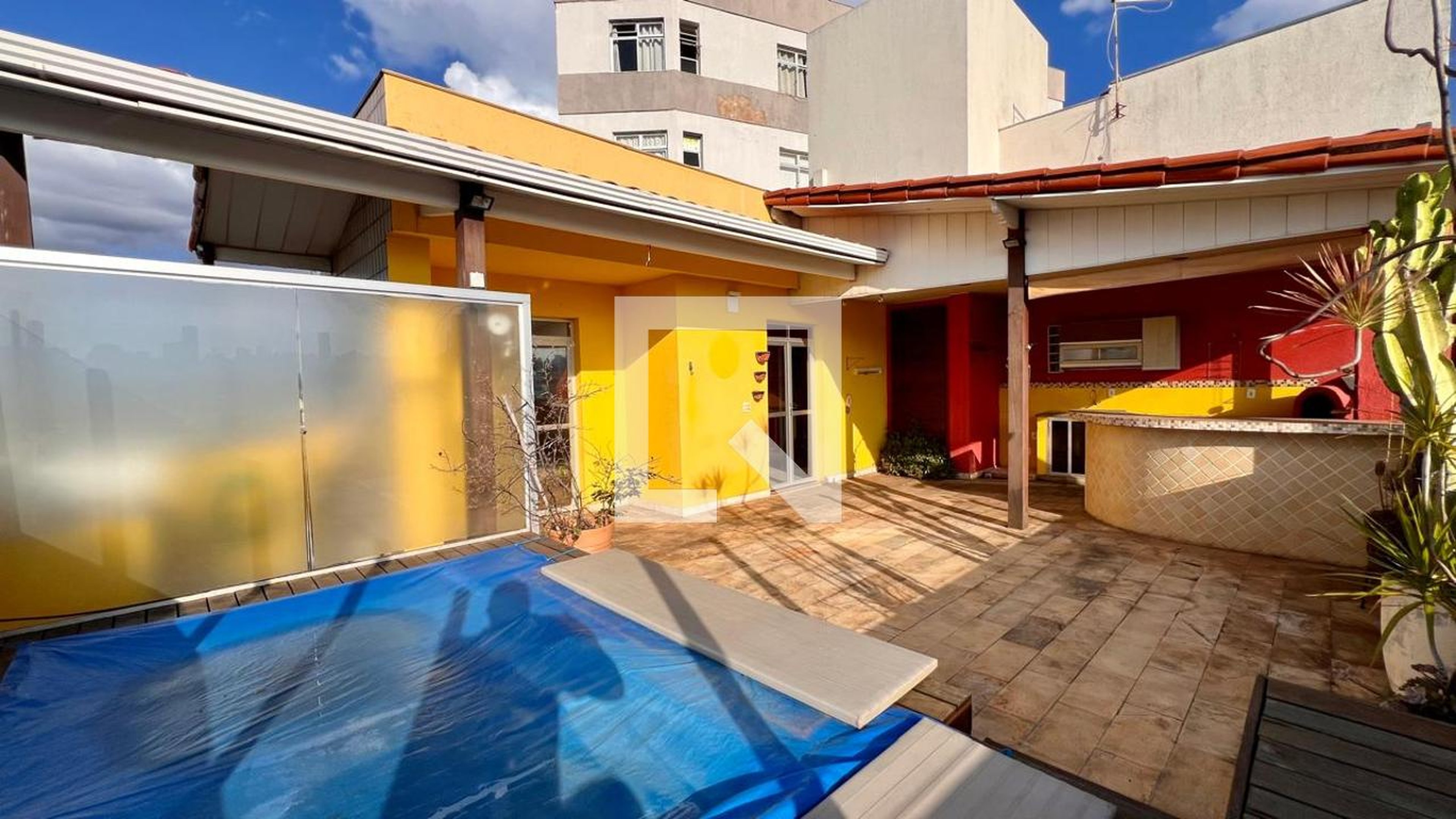 Piscina - Edifício Wanderley Martins