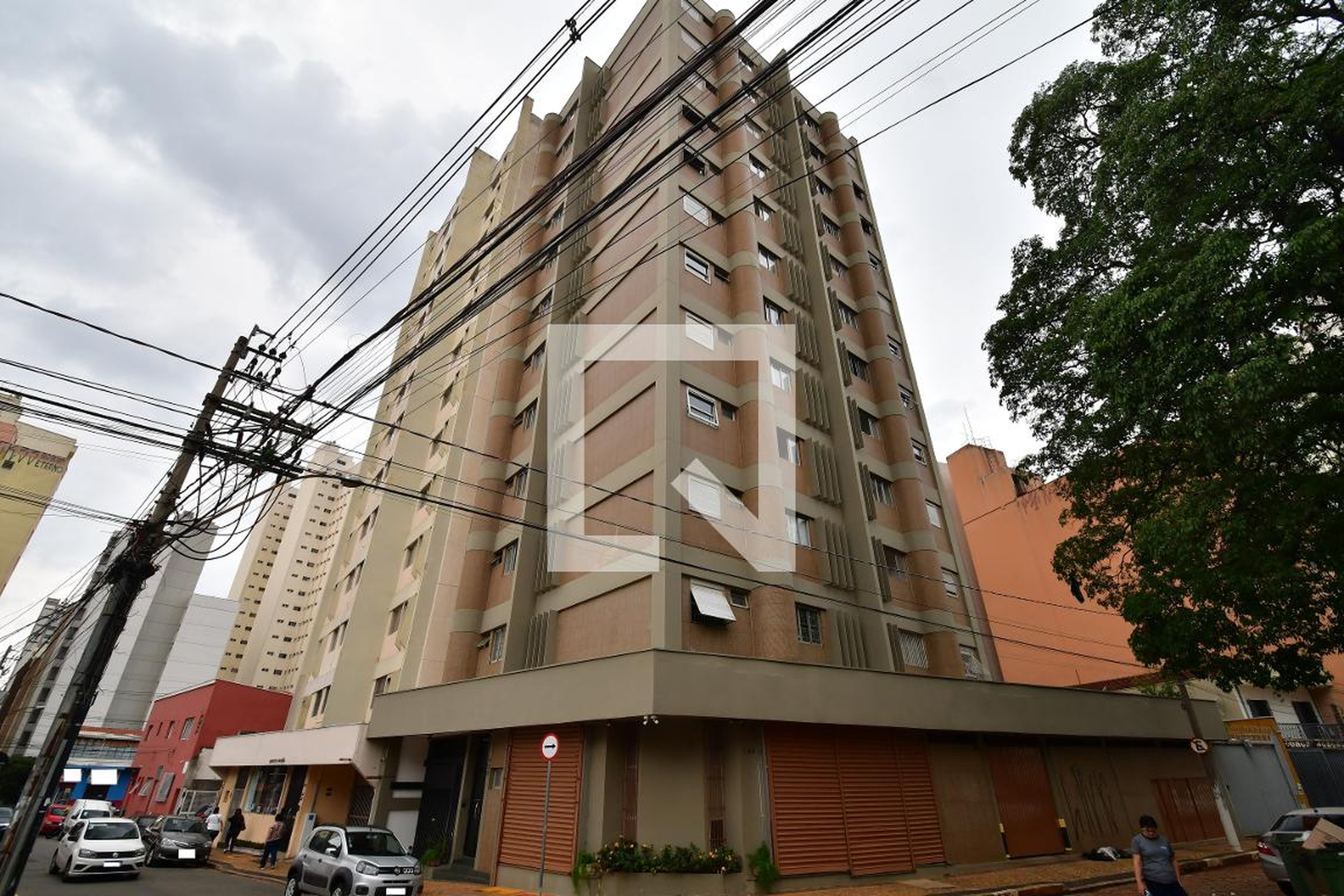 Fachada do Prédio Condomínio em Rua Antônio Cesarino, 458