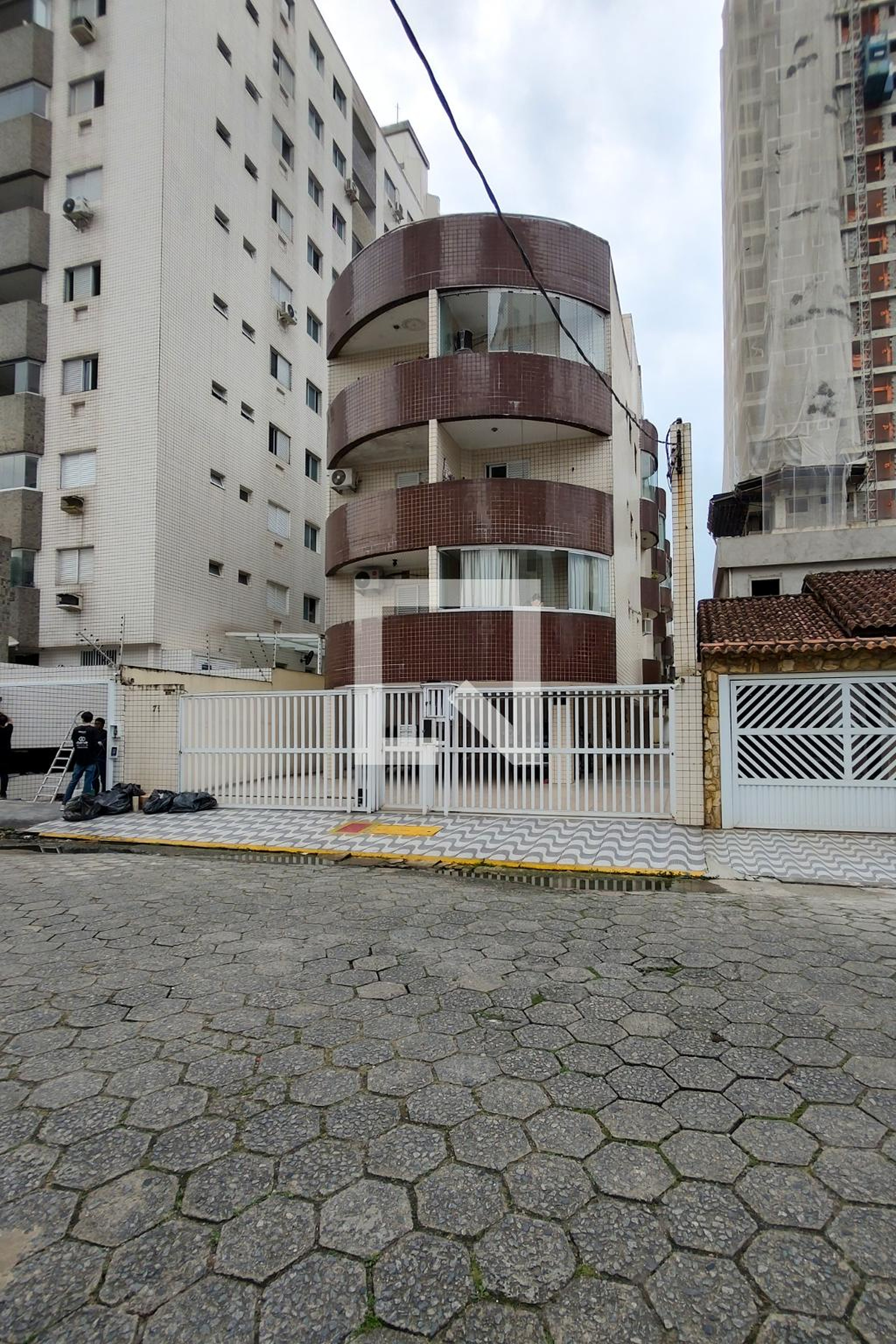 Fachada do Prédio Condomínio Ibiza