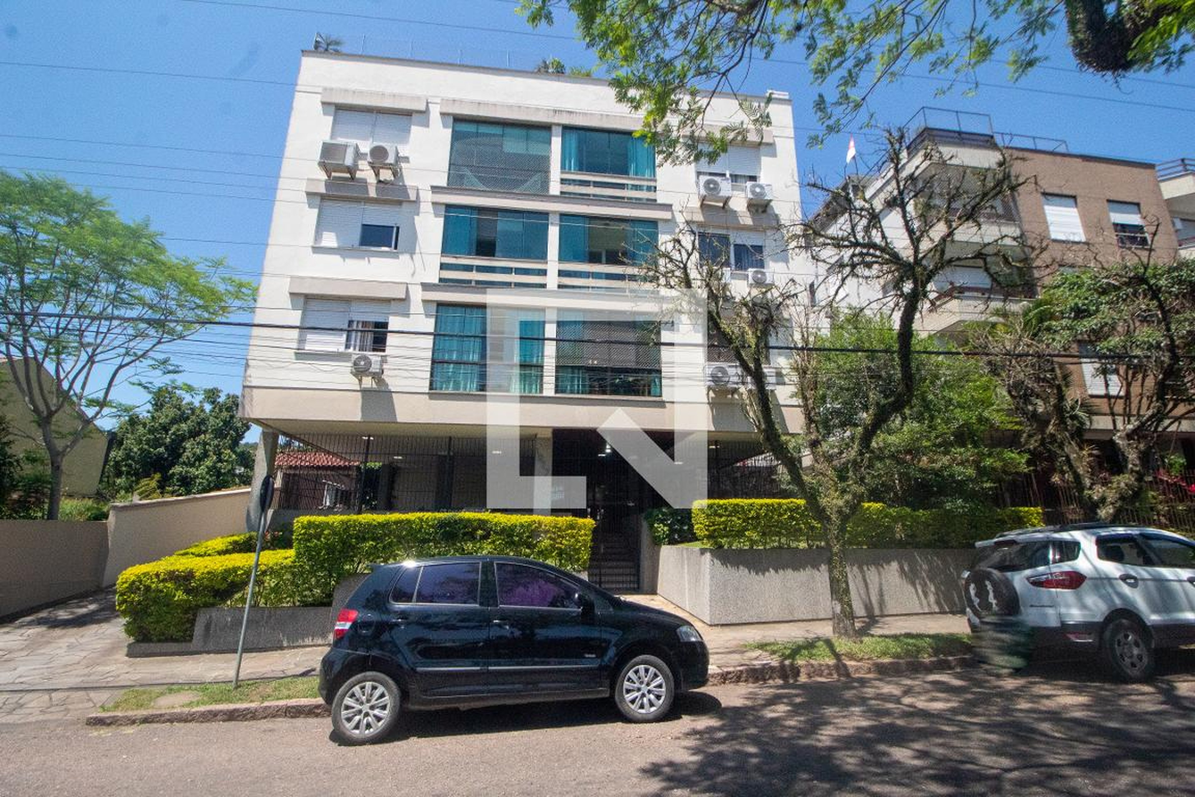 Fachada Condomínio em Rua Doutor Mário Totta, 1277