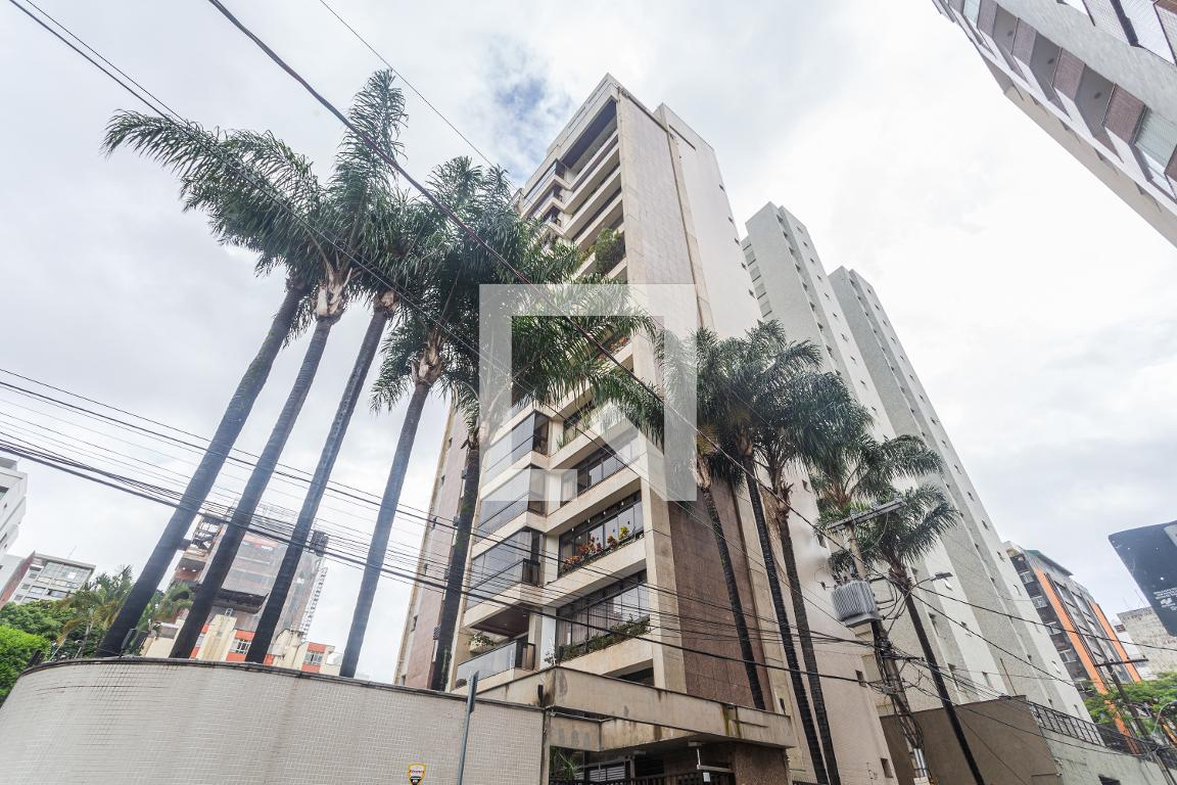 Fachada Condomínio Angelo Pedrini