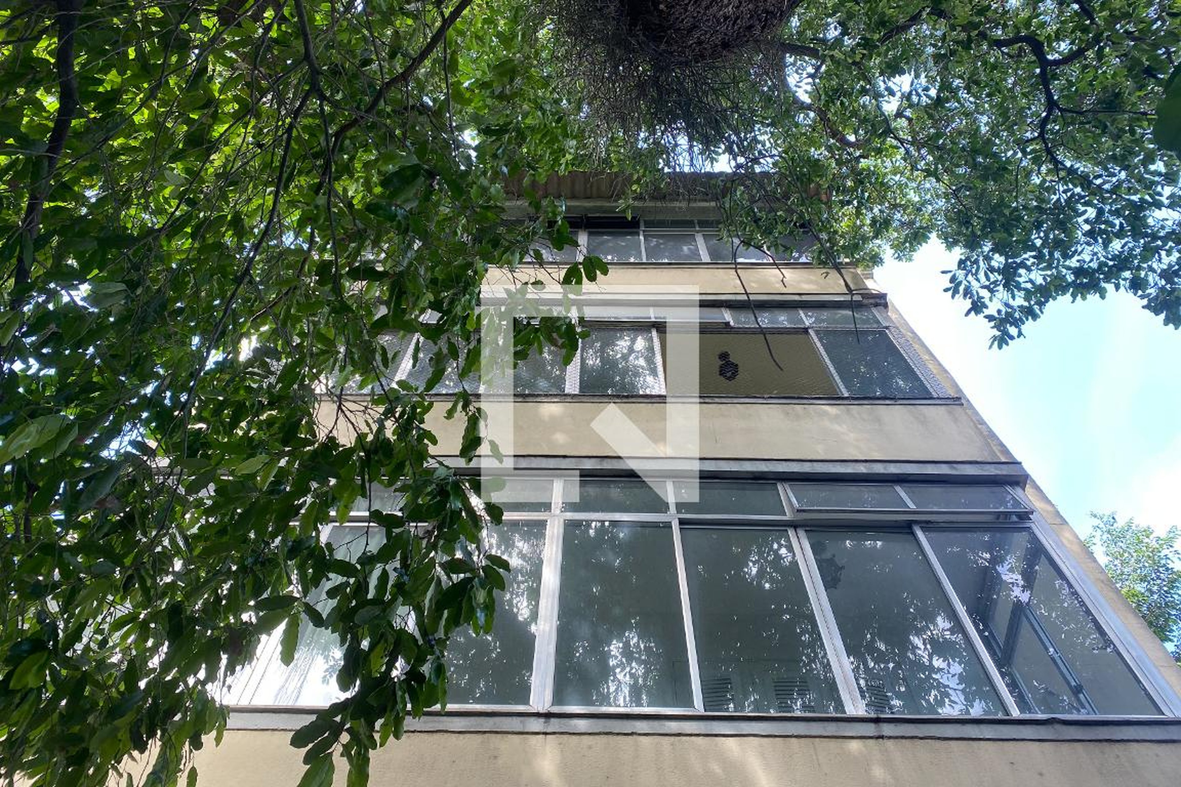 Fachada Edifício Longo Rio