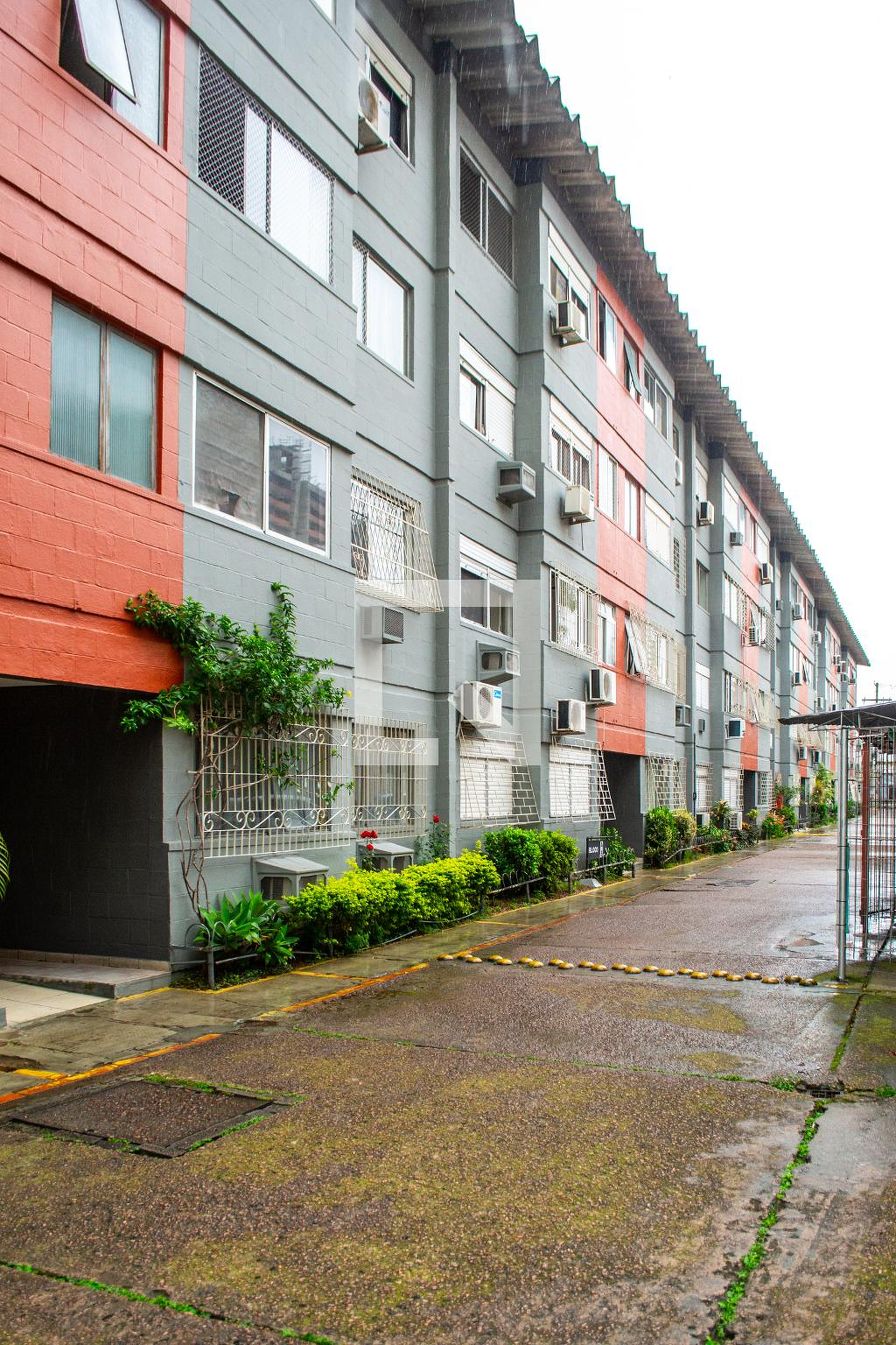 Fachada do prédio Edifício Residencial Parque Village