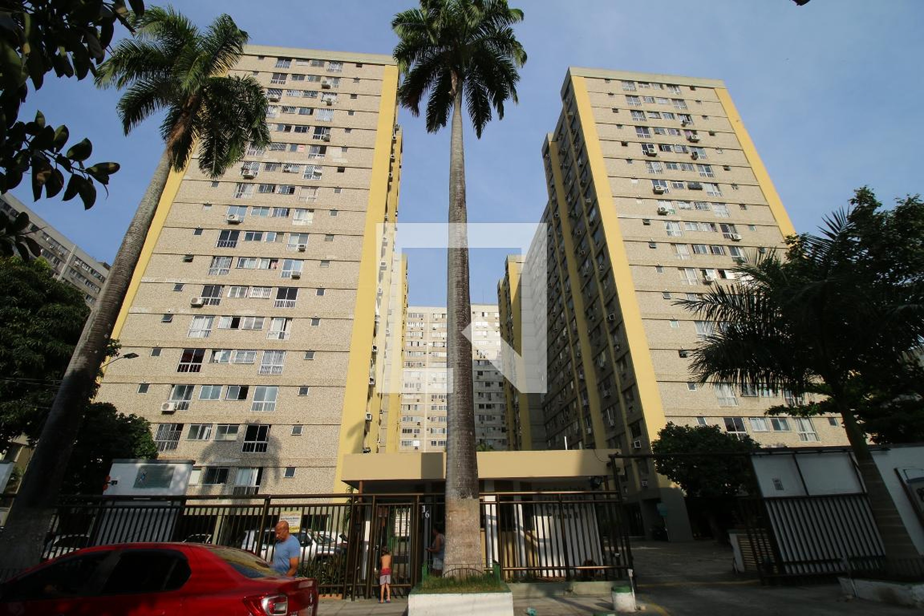 Fachada do Condomínio Residencial Vivenda da Penha Dois