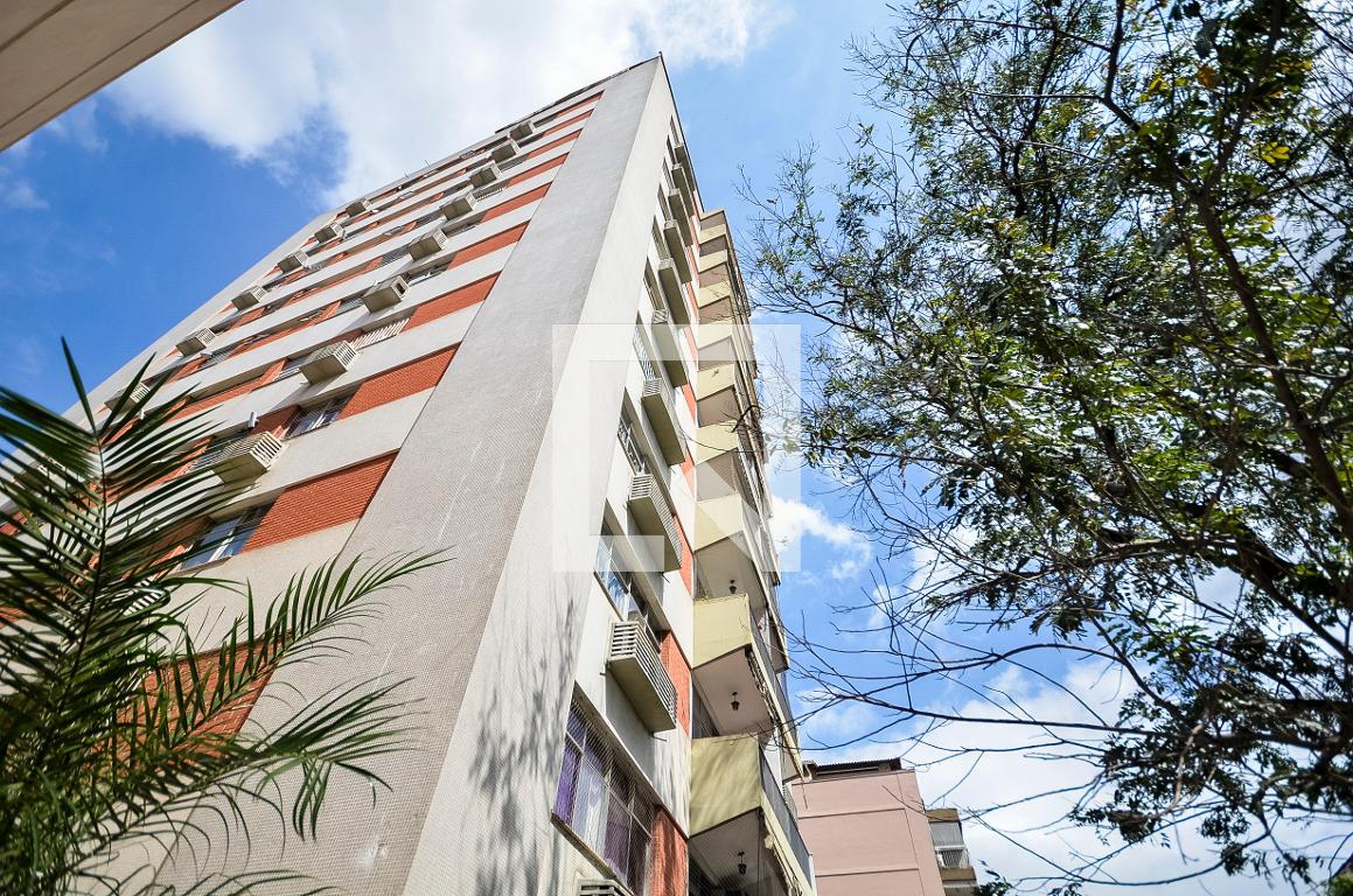 Fachada Edifício Verlaine