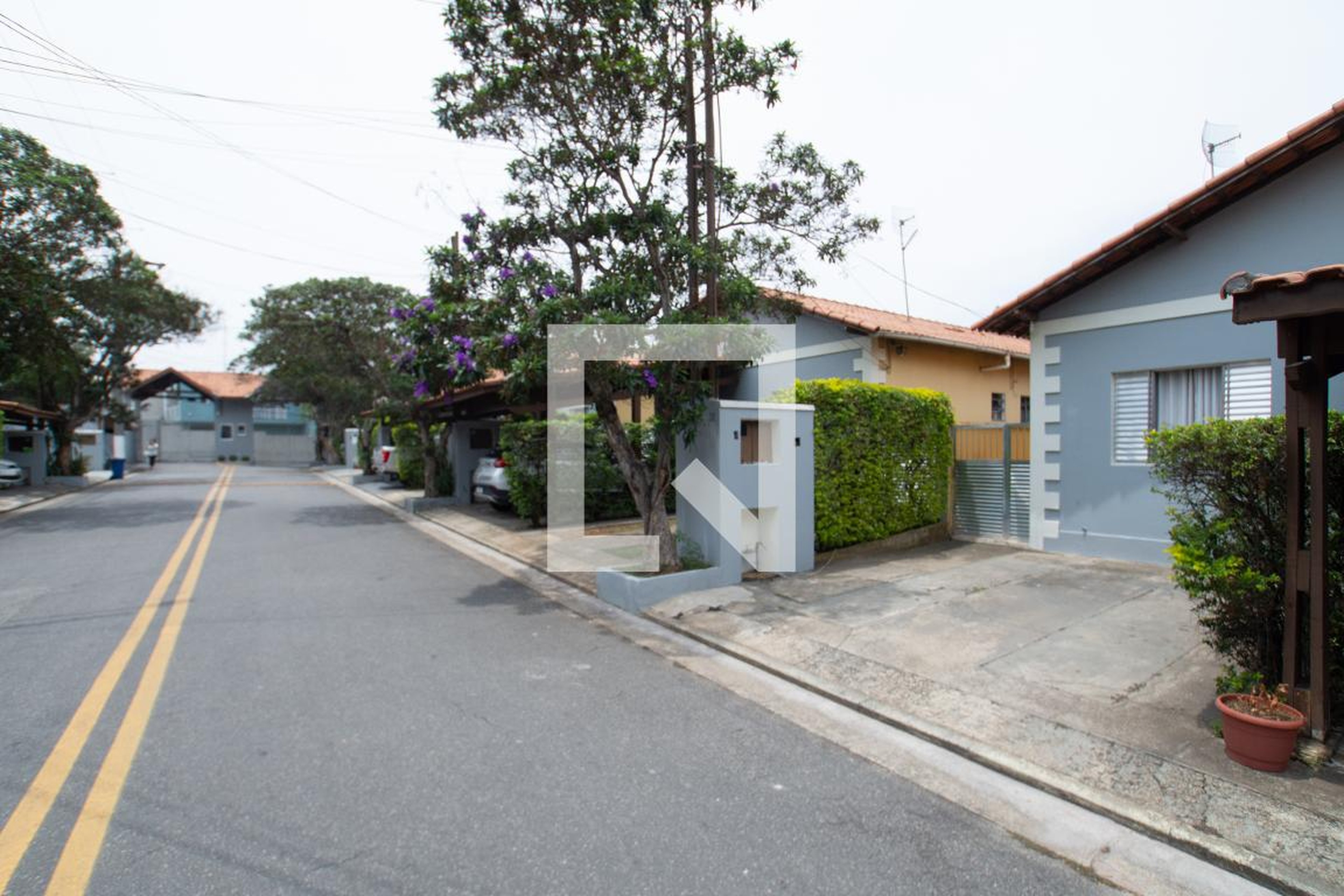 Fachada Condomínio em Rua Venâncio Aires, 316