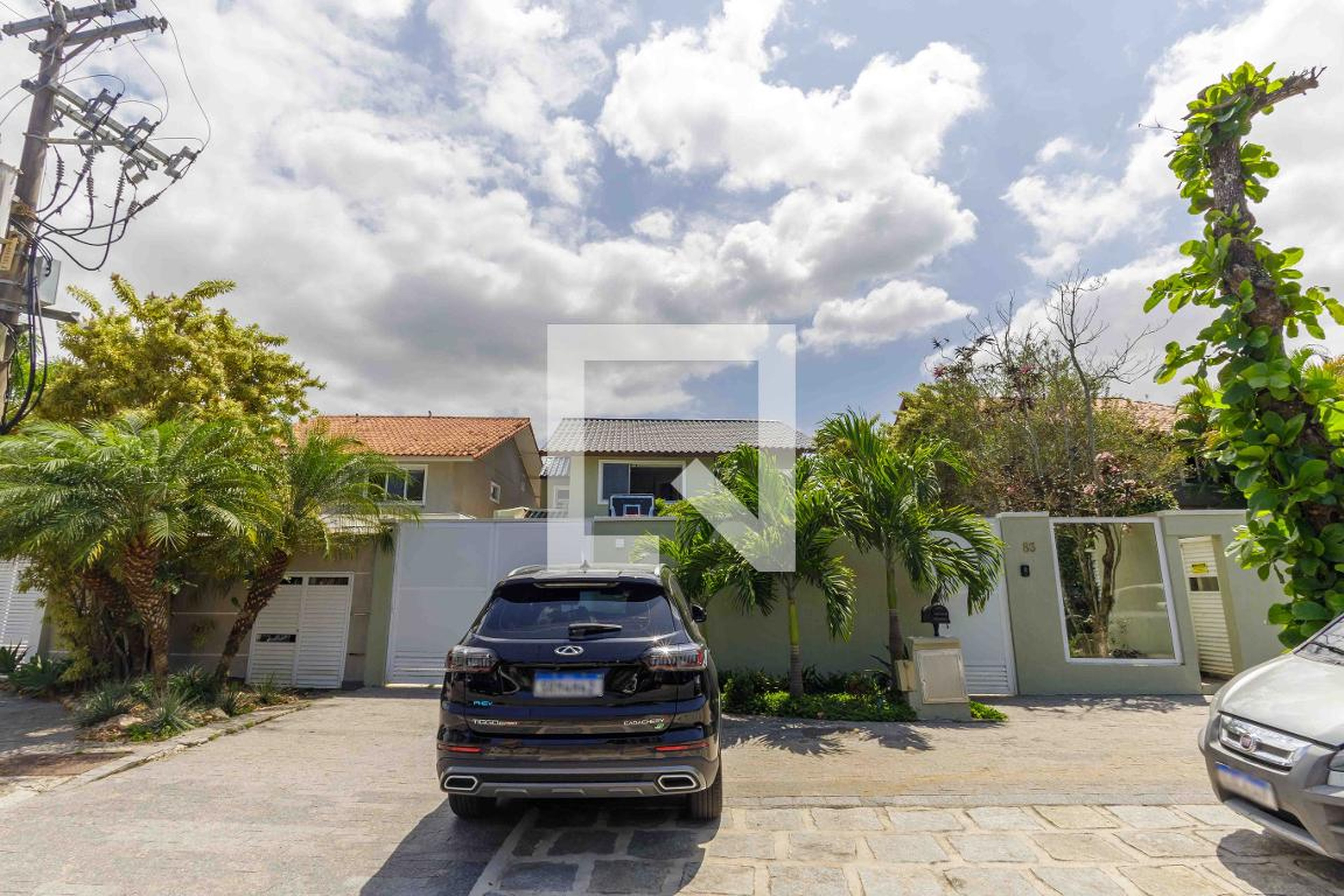 Fachada Condomínio em Rua Macedo Ludolf, 0