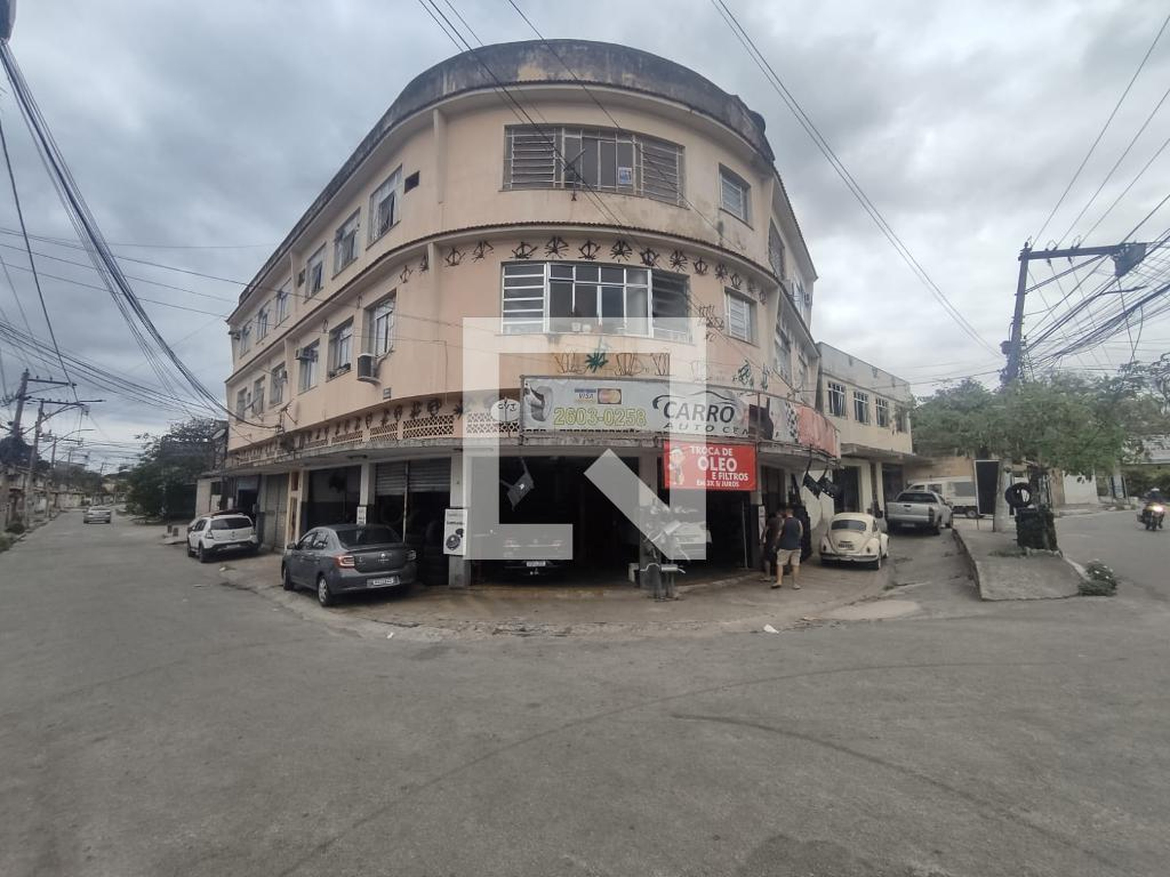 Fachada Condomínio em Rua Inconfidência, 12