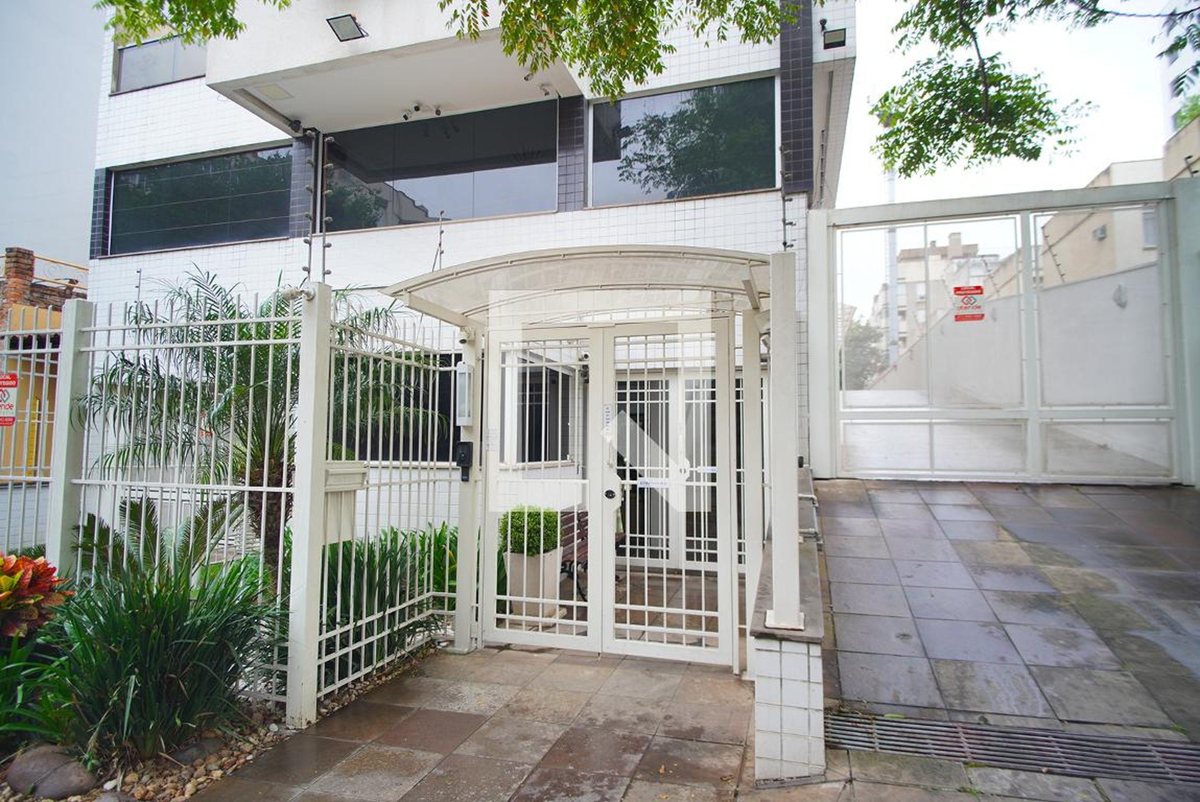 Fachada Condomínio Saint Barth