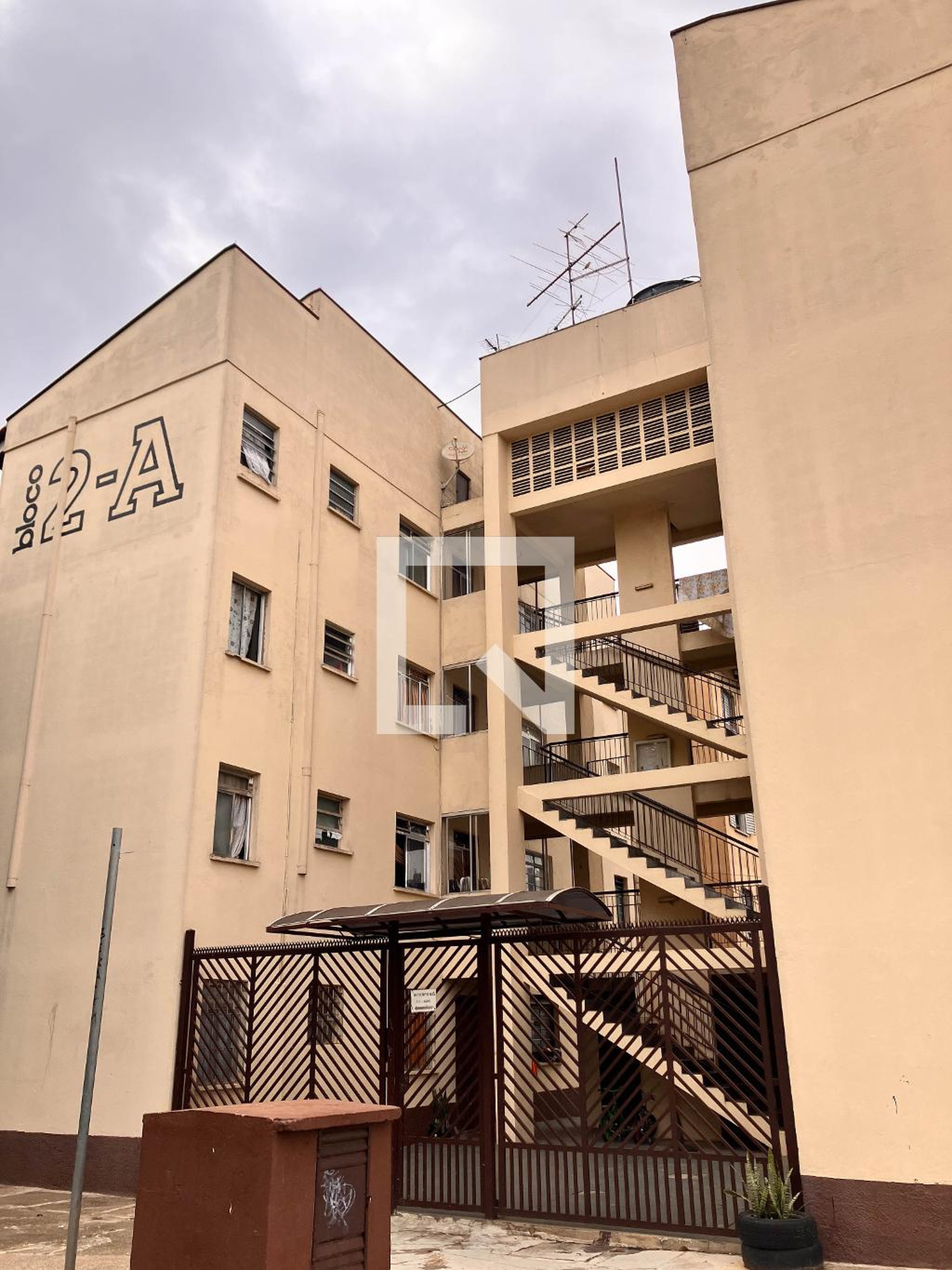 Fachada Condomínio em Rua dos Financeiros, 498 