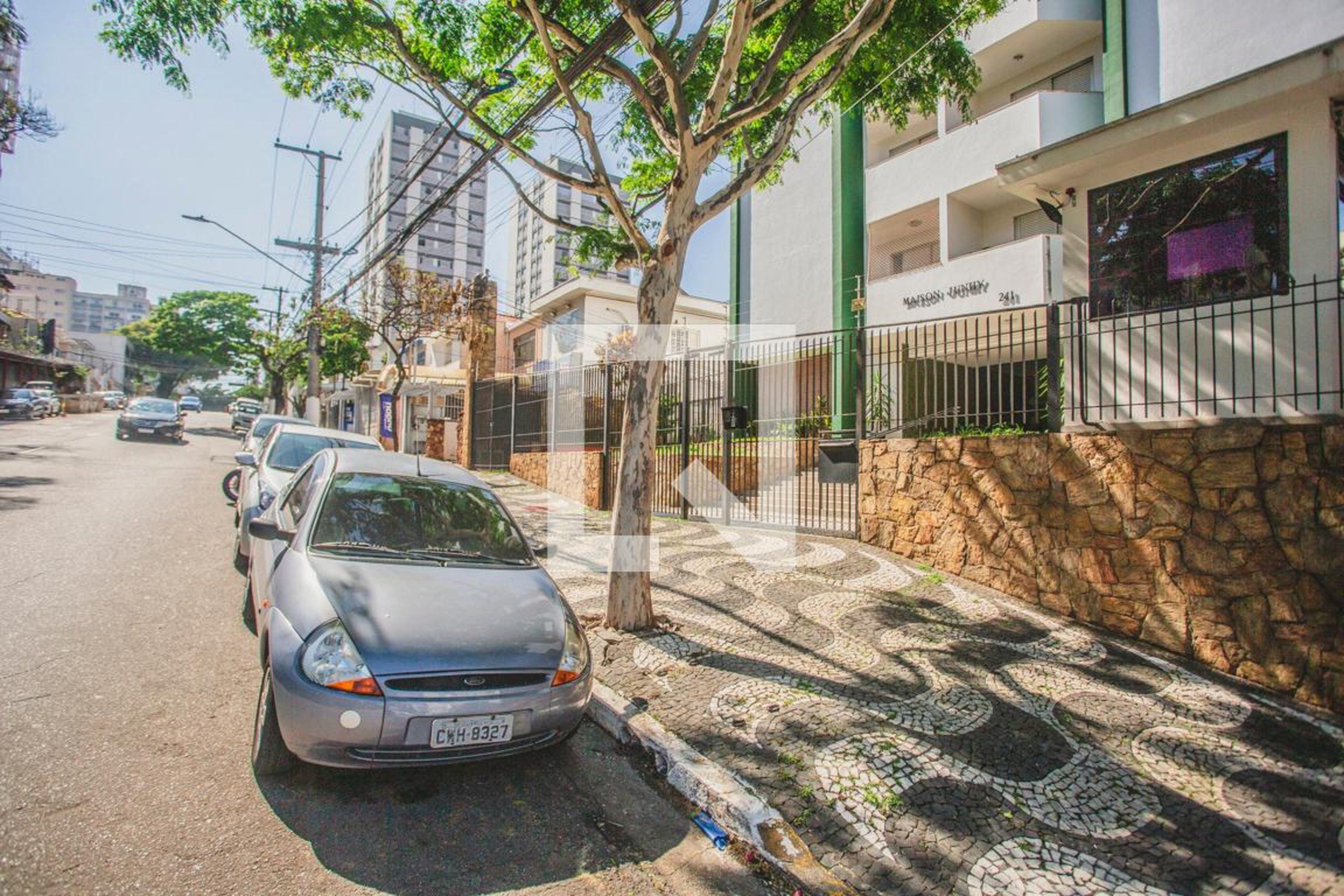 Fachada Condomínio Maison Junny