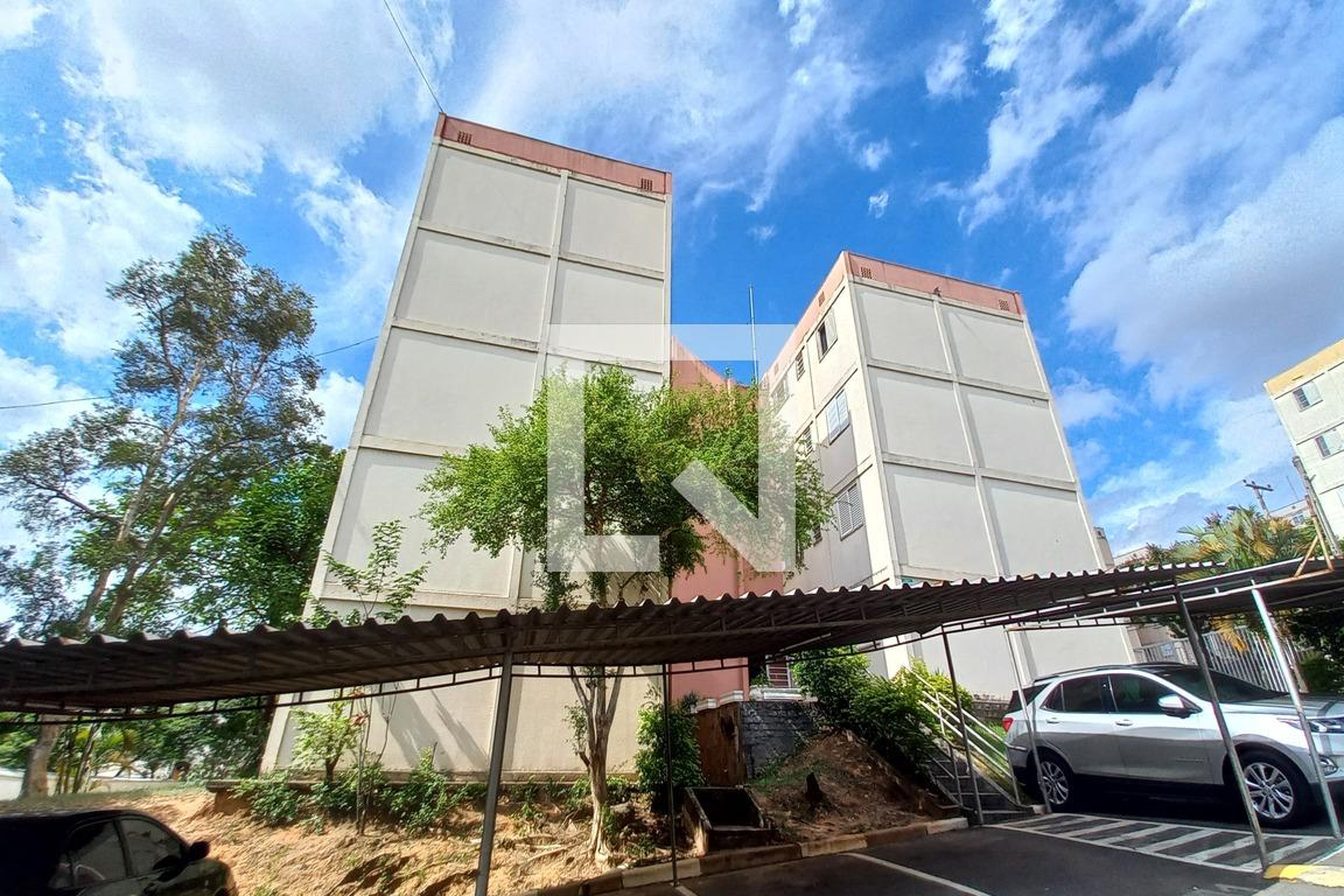 Fachada do Prédio Condomínio Paraná