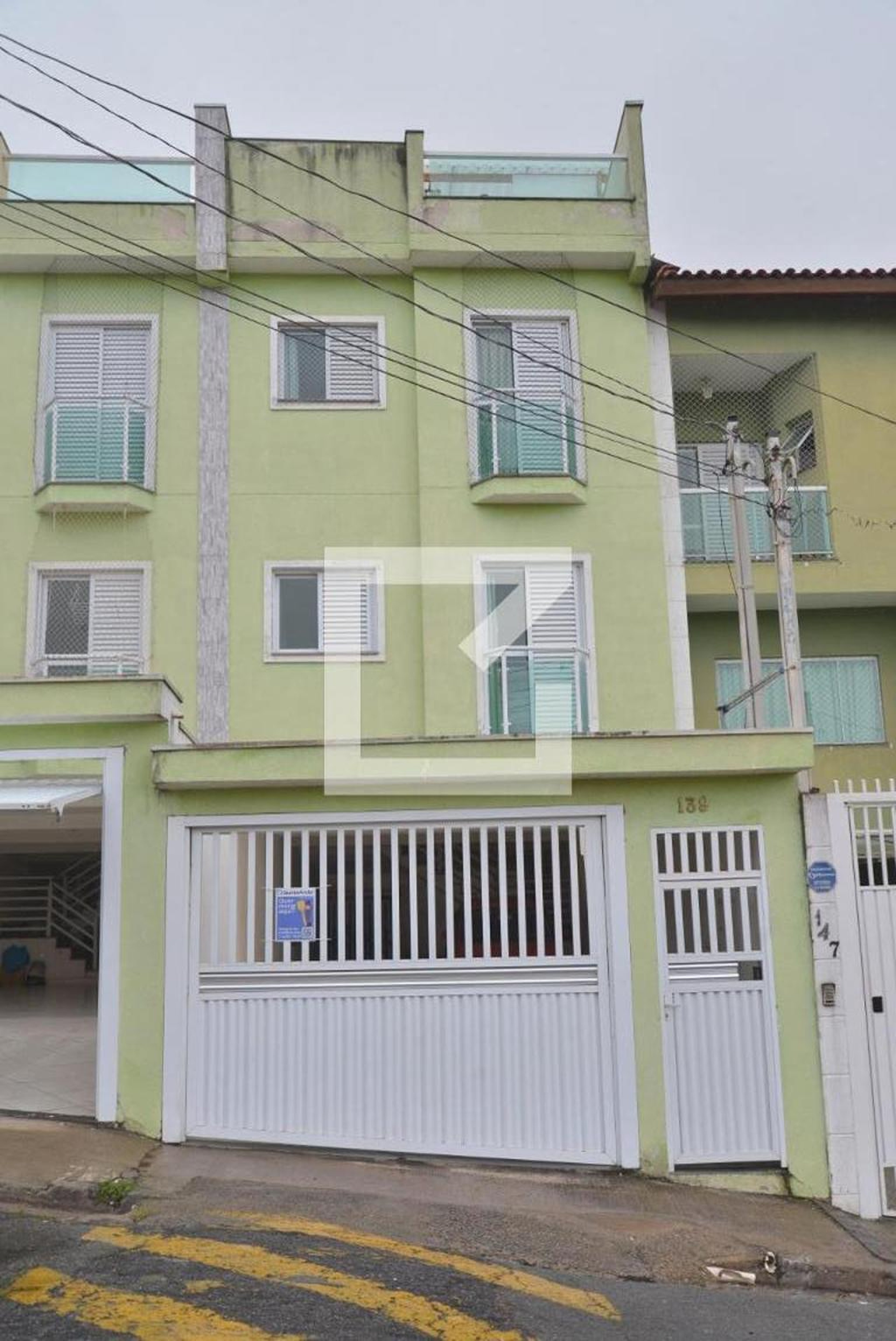 Fachada do Prédio Condomínio em Rua Lavras, 139