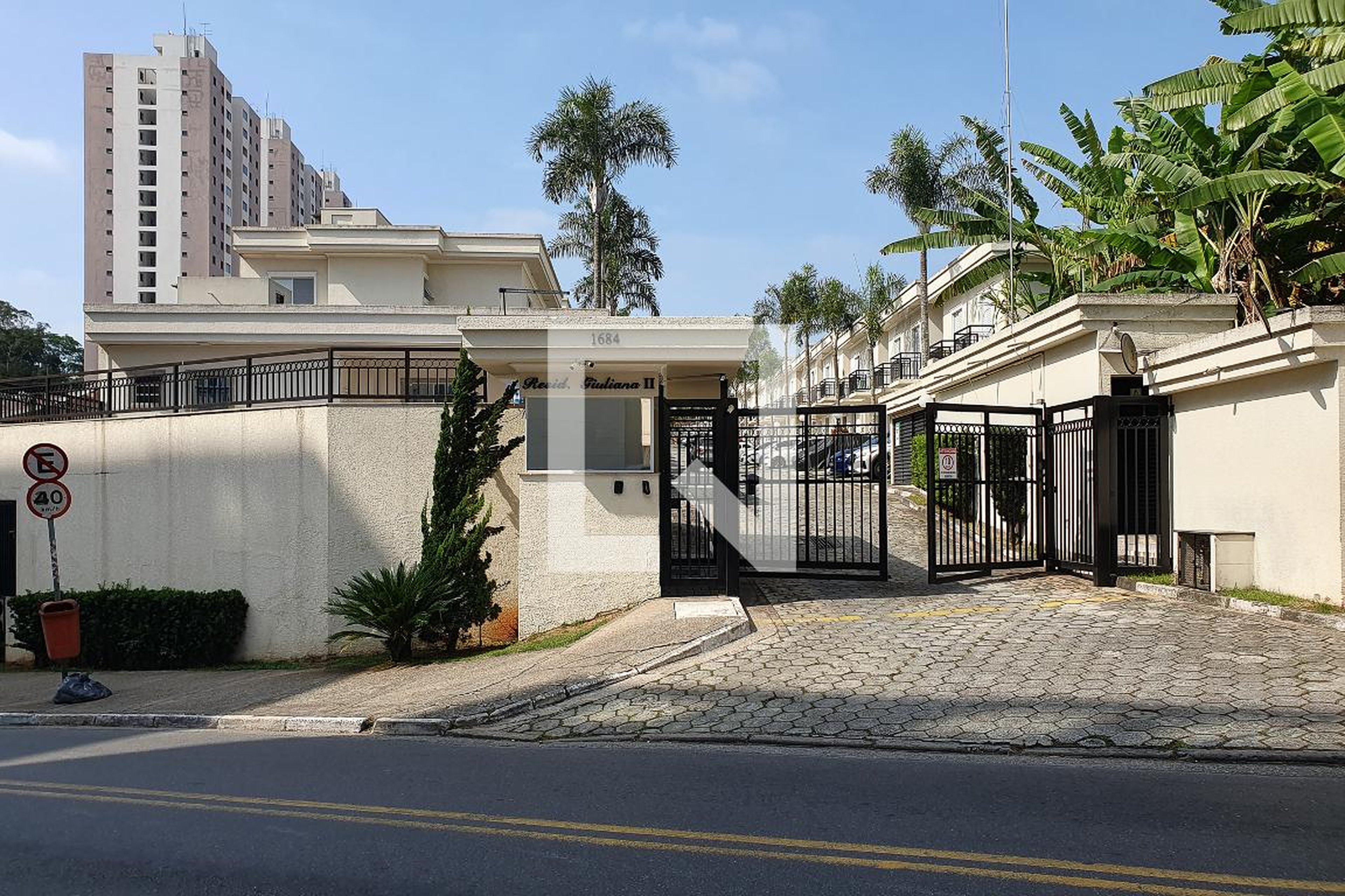 Fachada do condominio Residencial  Giuliana II