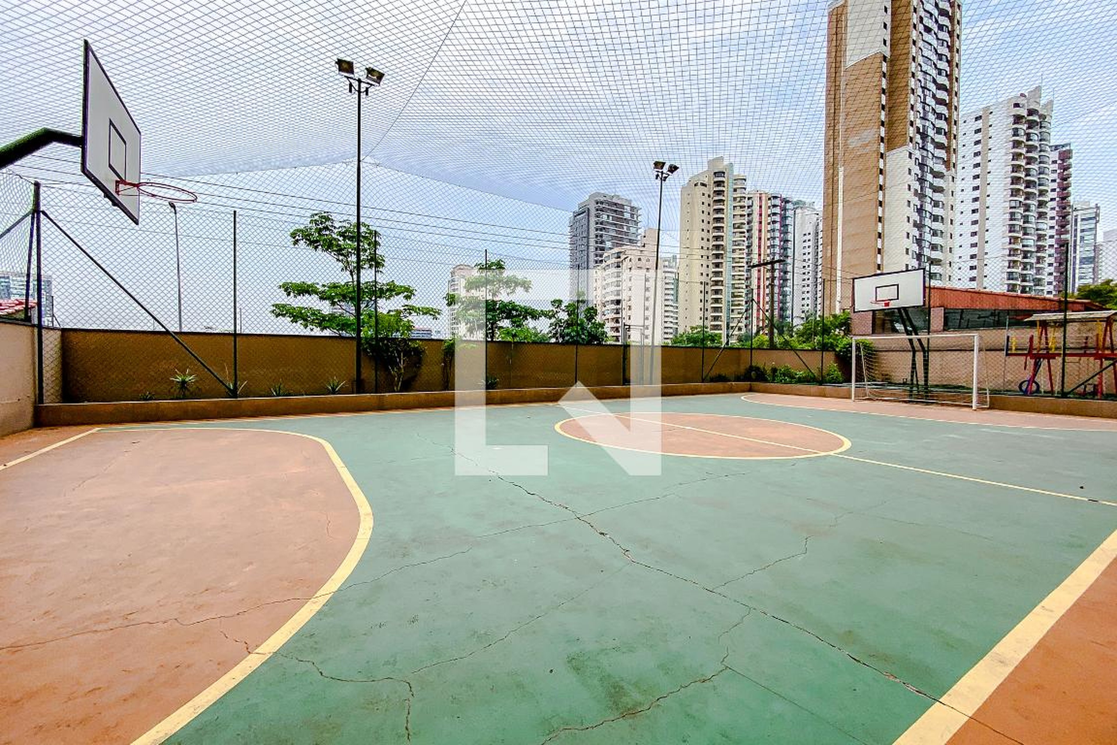 Quadra Esportiva - Cambridge