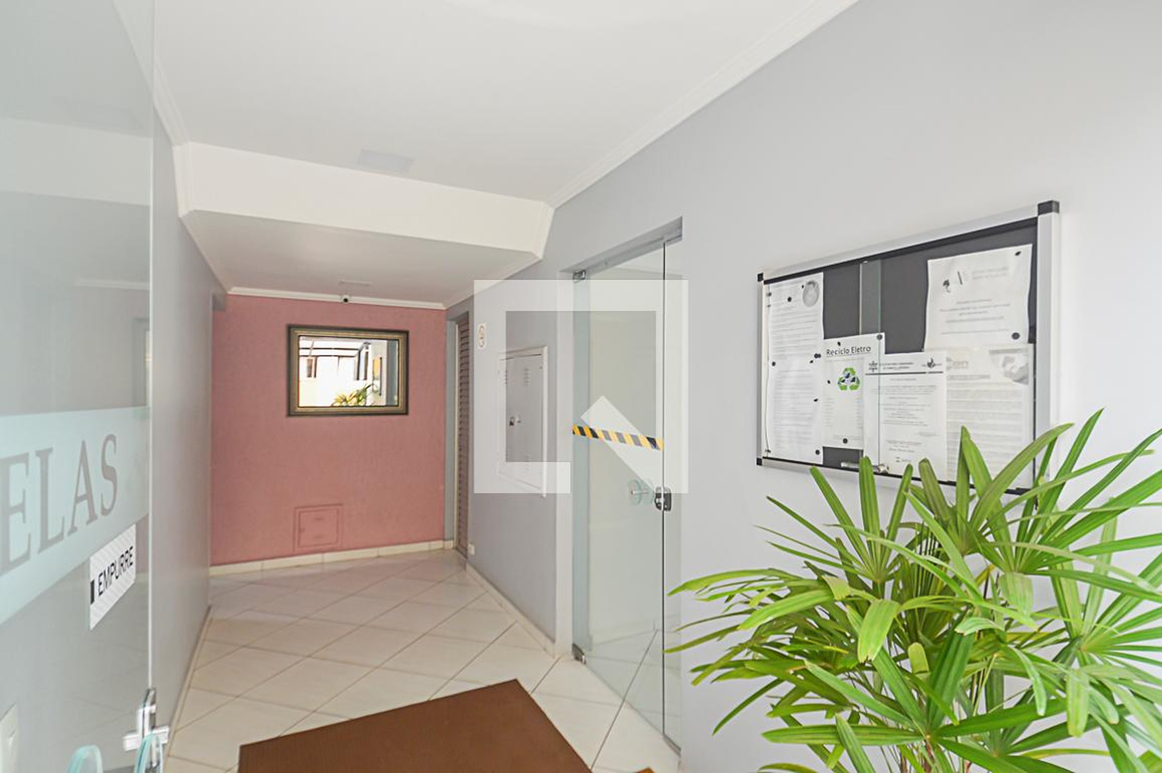 Hall de entrada - Residencial Paises Baixos