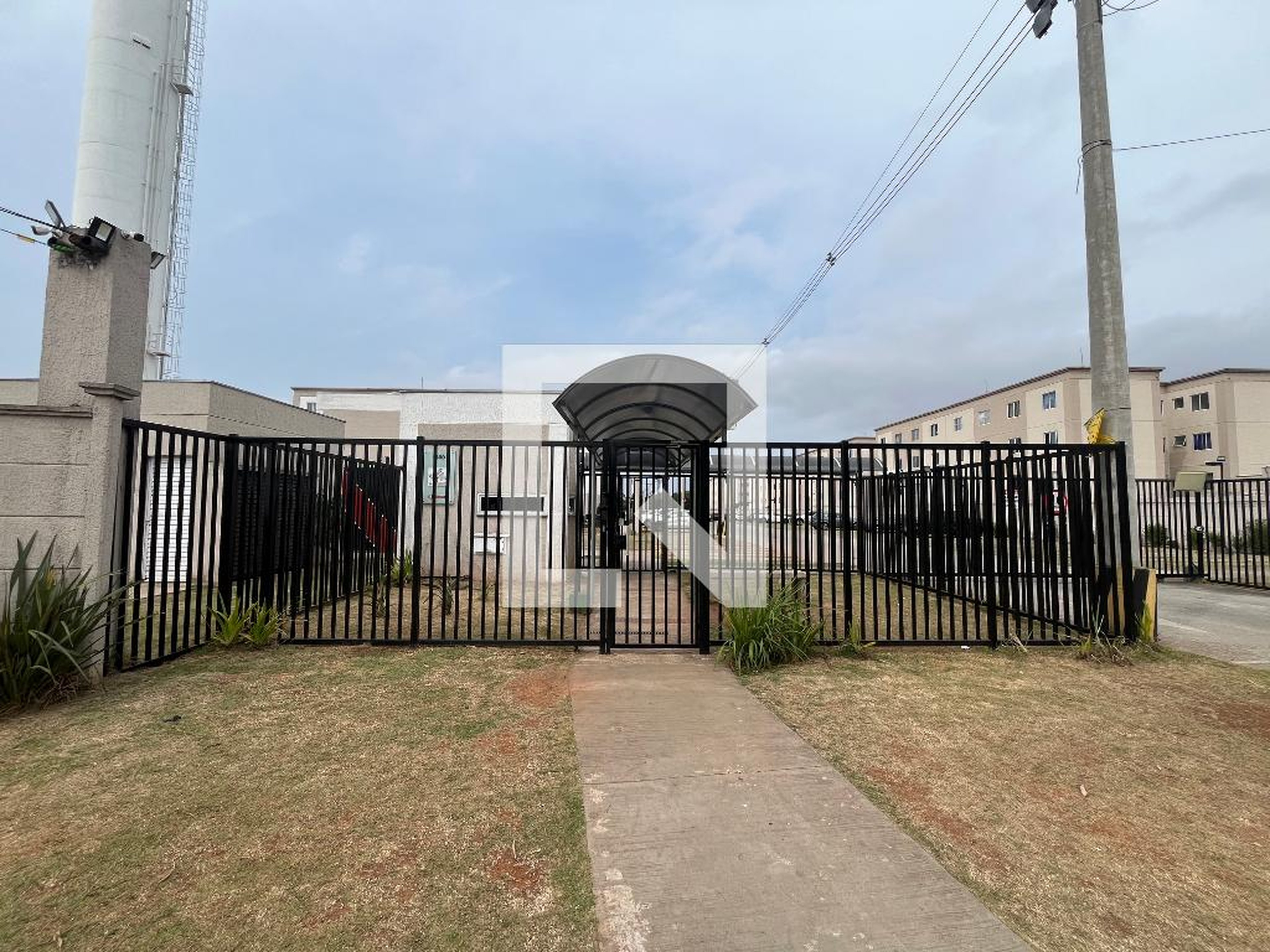 Fachada Condomínio em Estrada de Santa Mônica, 1409