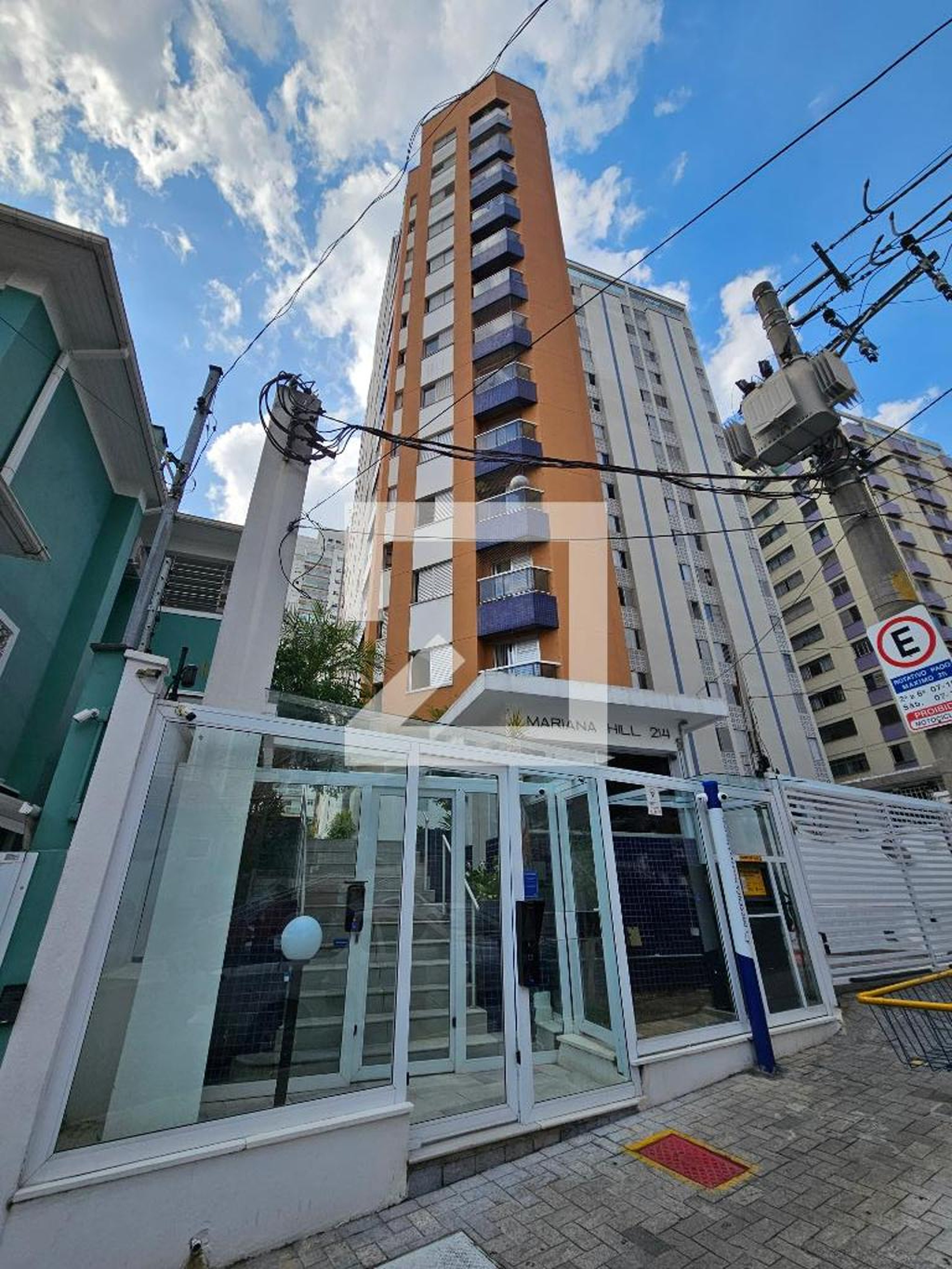 Fachada Edifício Mariana Hill