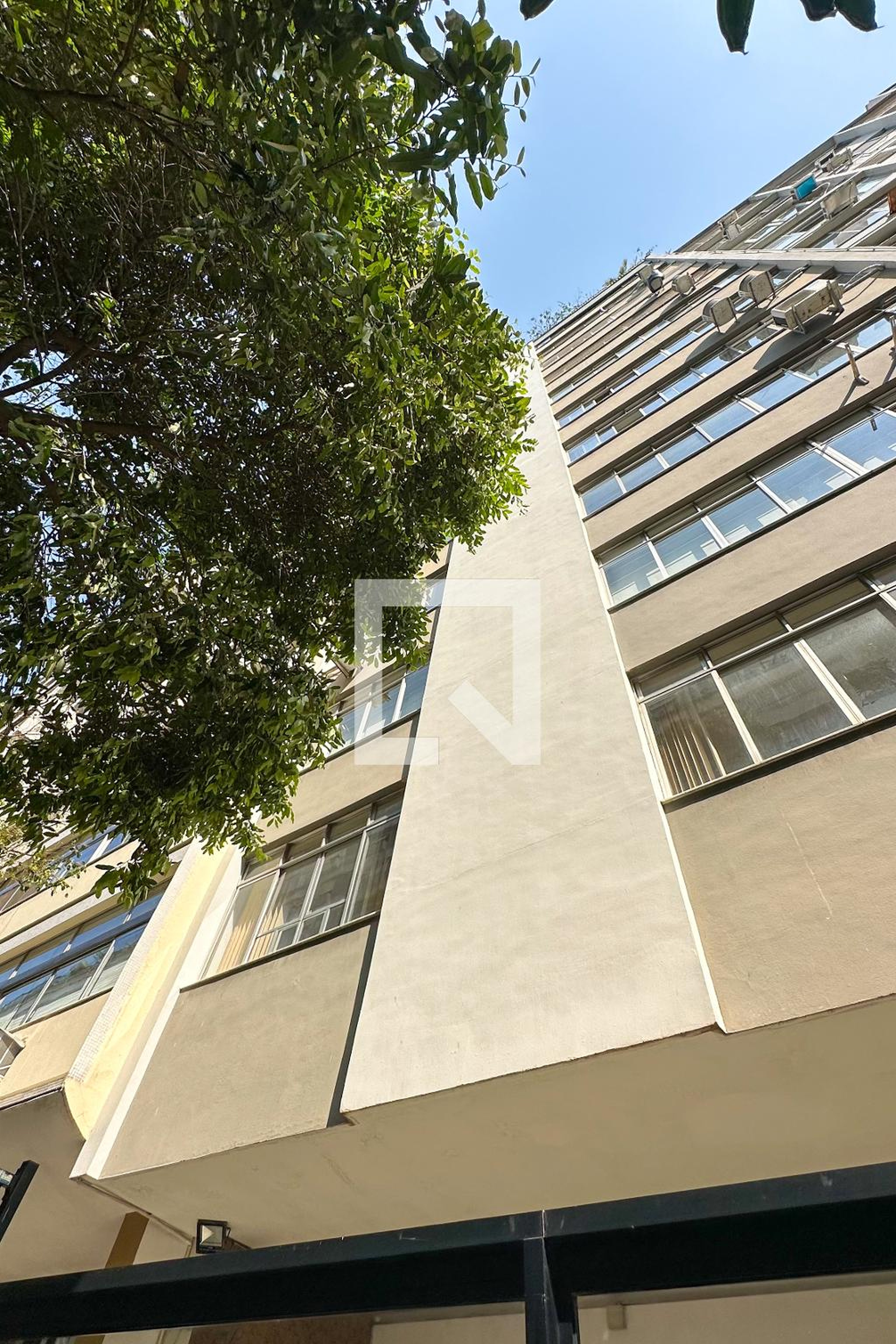 Fachada Edifício Embaixador Hildebrando Accioly