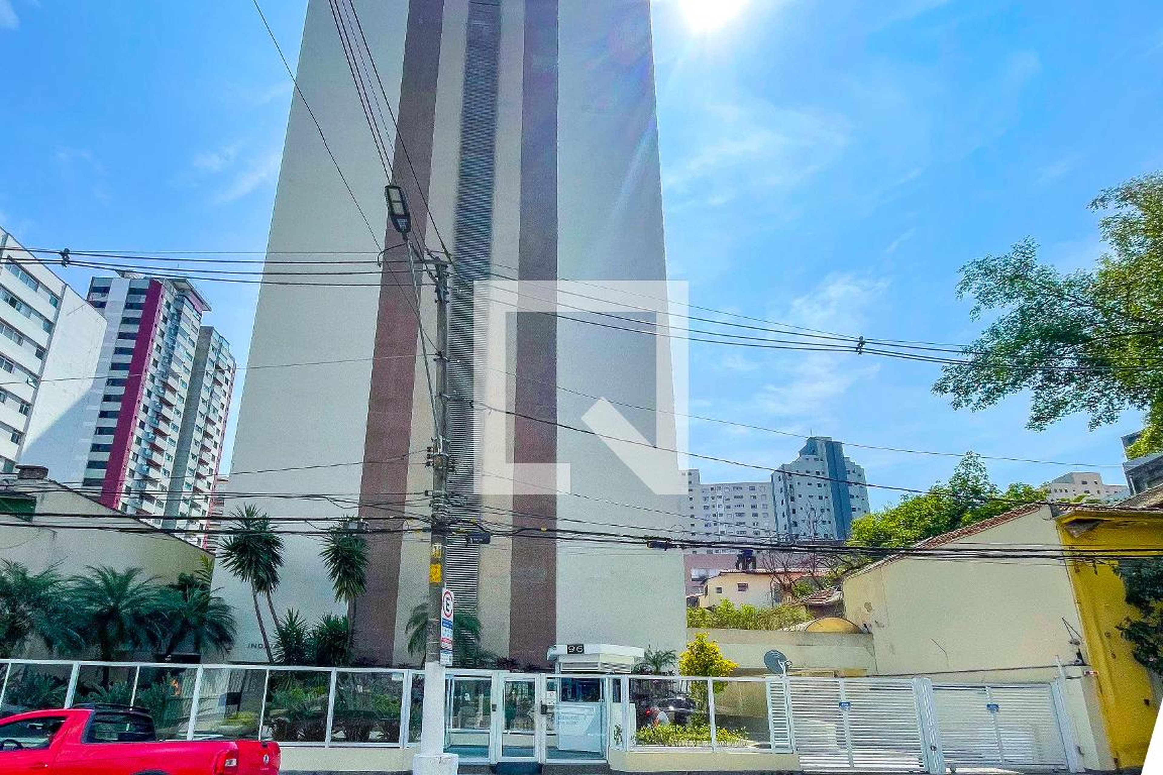 Fachada Condomínio Indaia