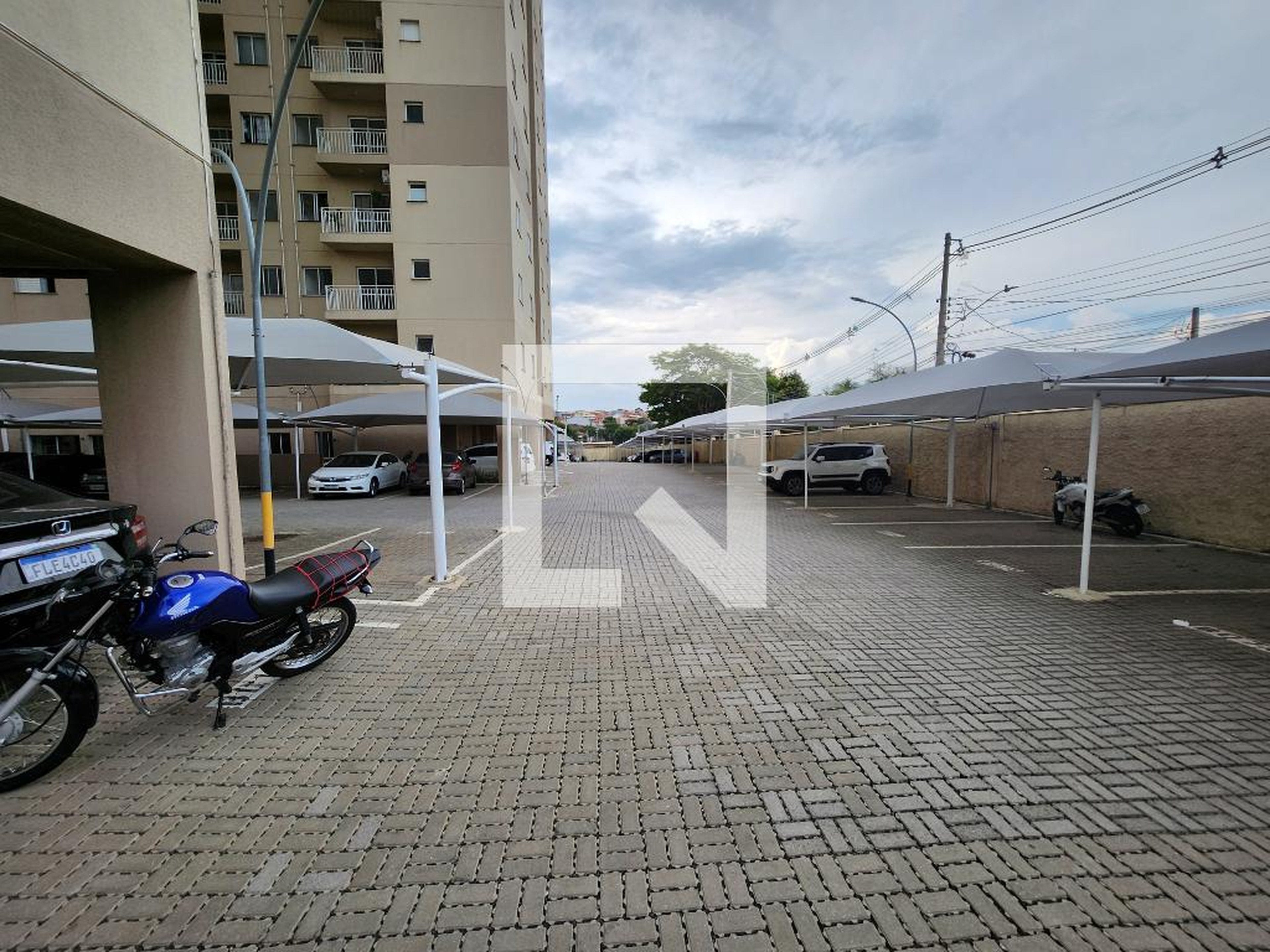 Estacionamento - Residencial Torres do Jardim