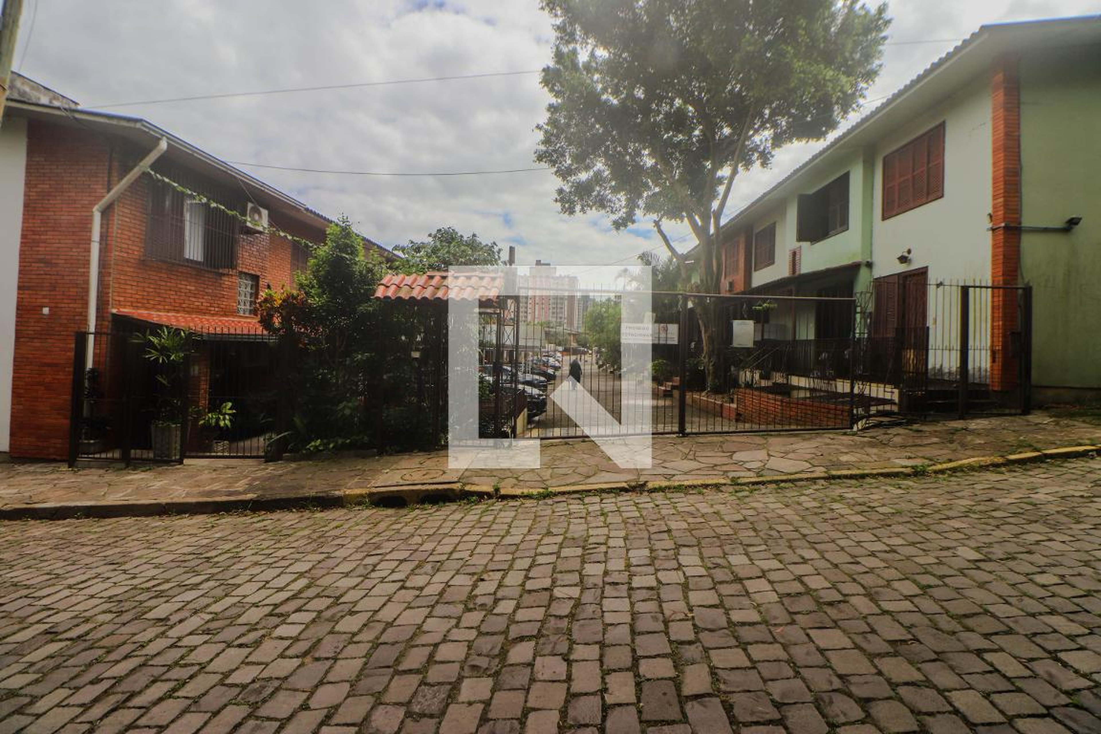 Fachada do Condomínio Condomínio em Rua Doutor José Bento Corrêa, 355