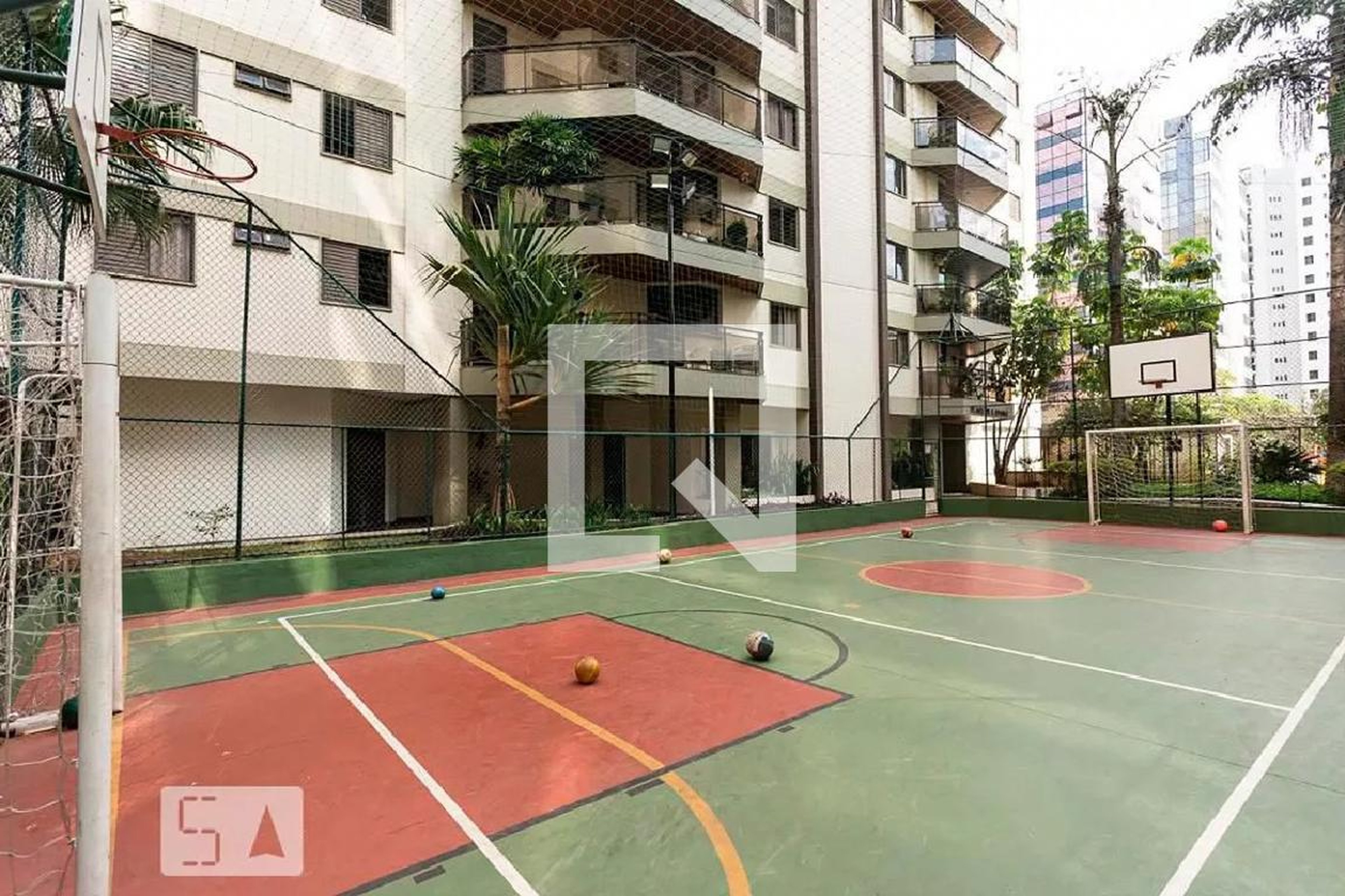 Quadra Esportiva - Ladresse