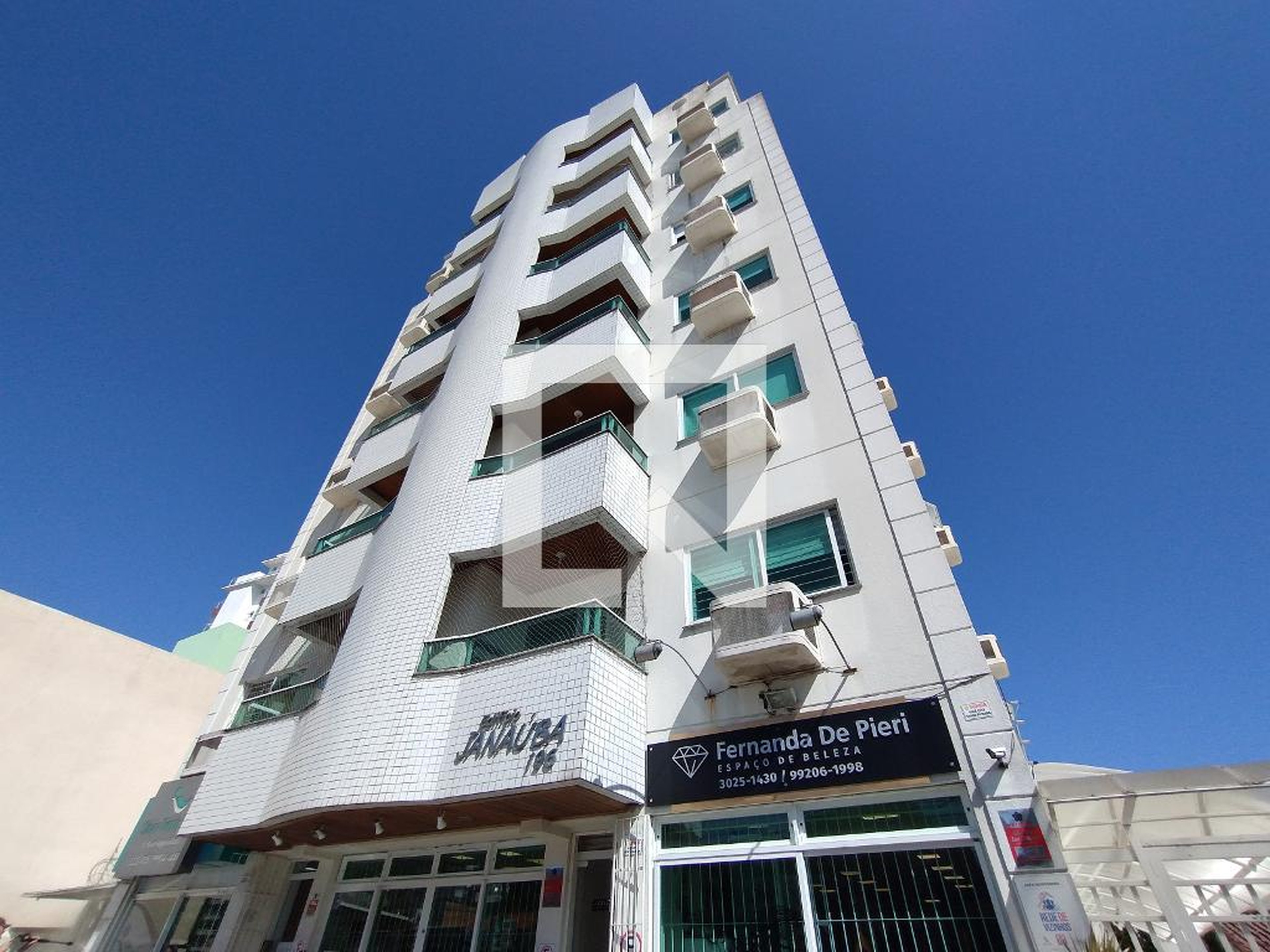 Fachada do Prédio Condomínio em Rua Antônio Carlos Ferreira, 196