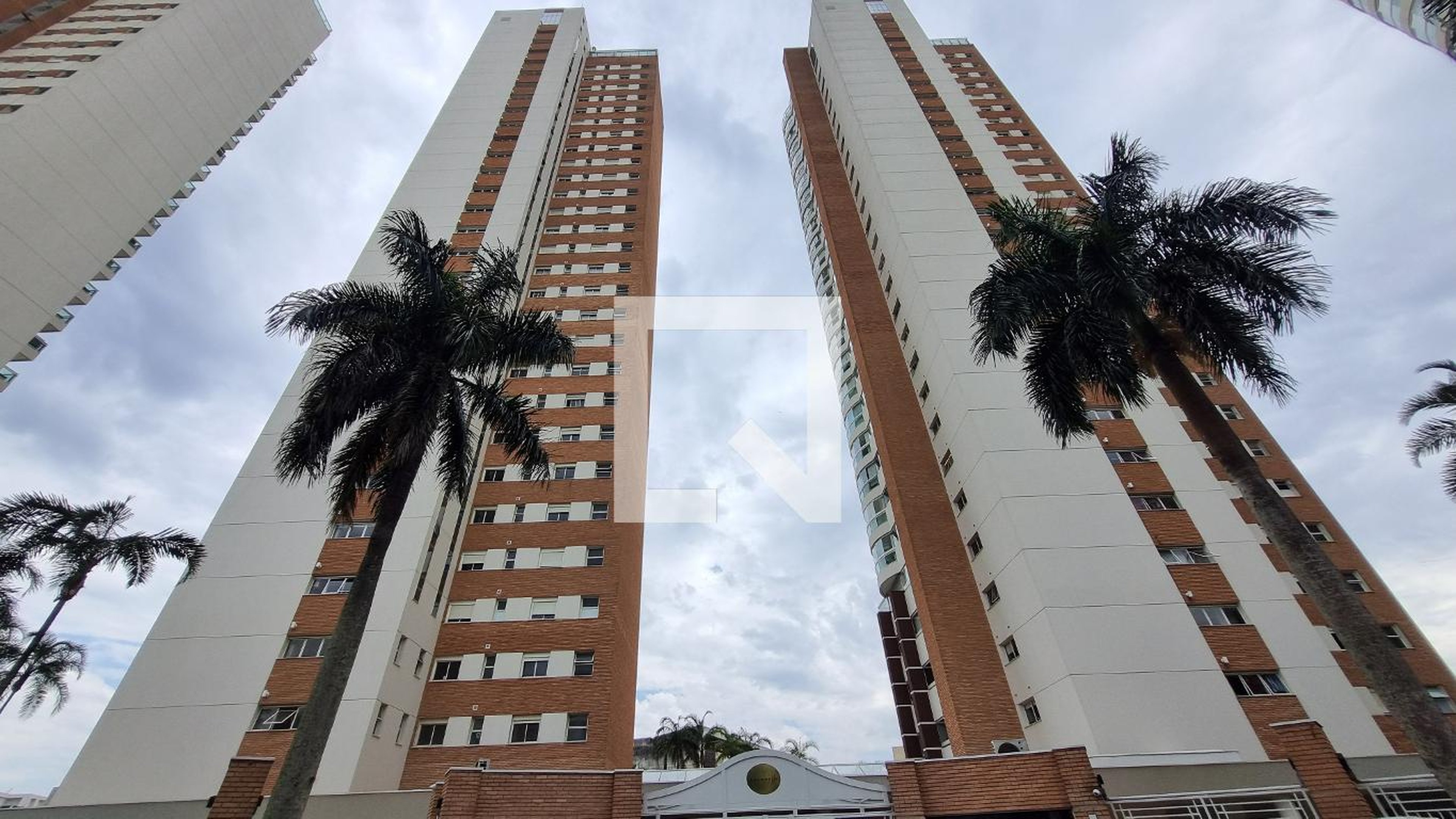 Fachada Condomínio Aquarelle