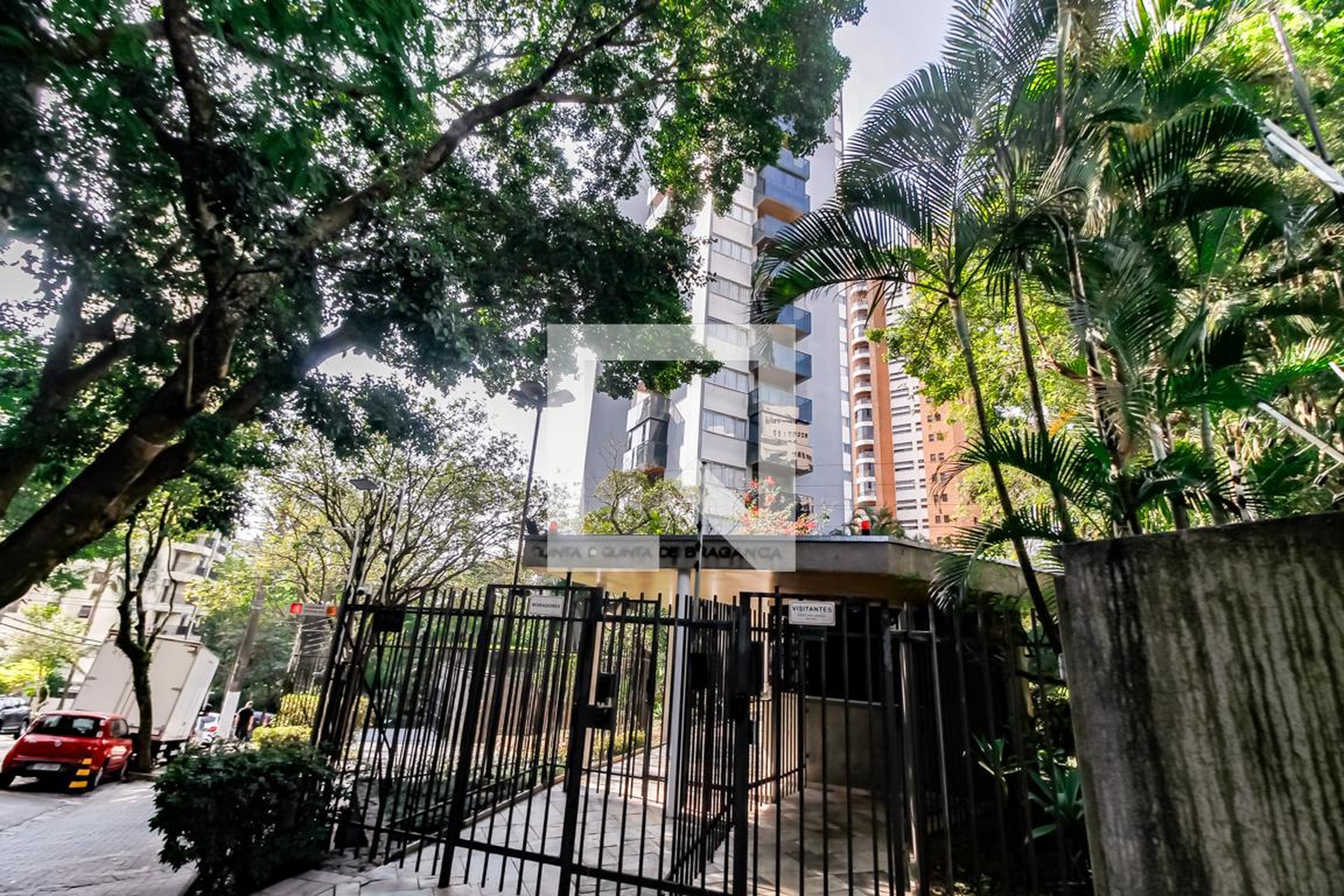 Fachada do Prédio Condomínio Quinta de Bragança